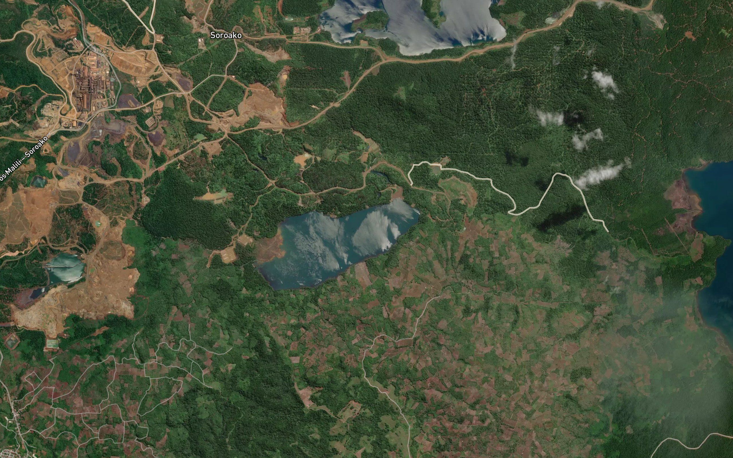 Danau Lawuloi
