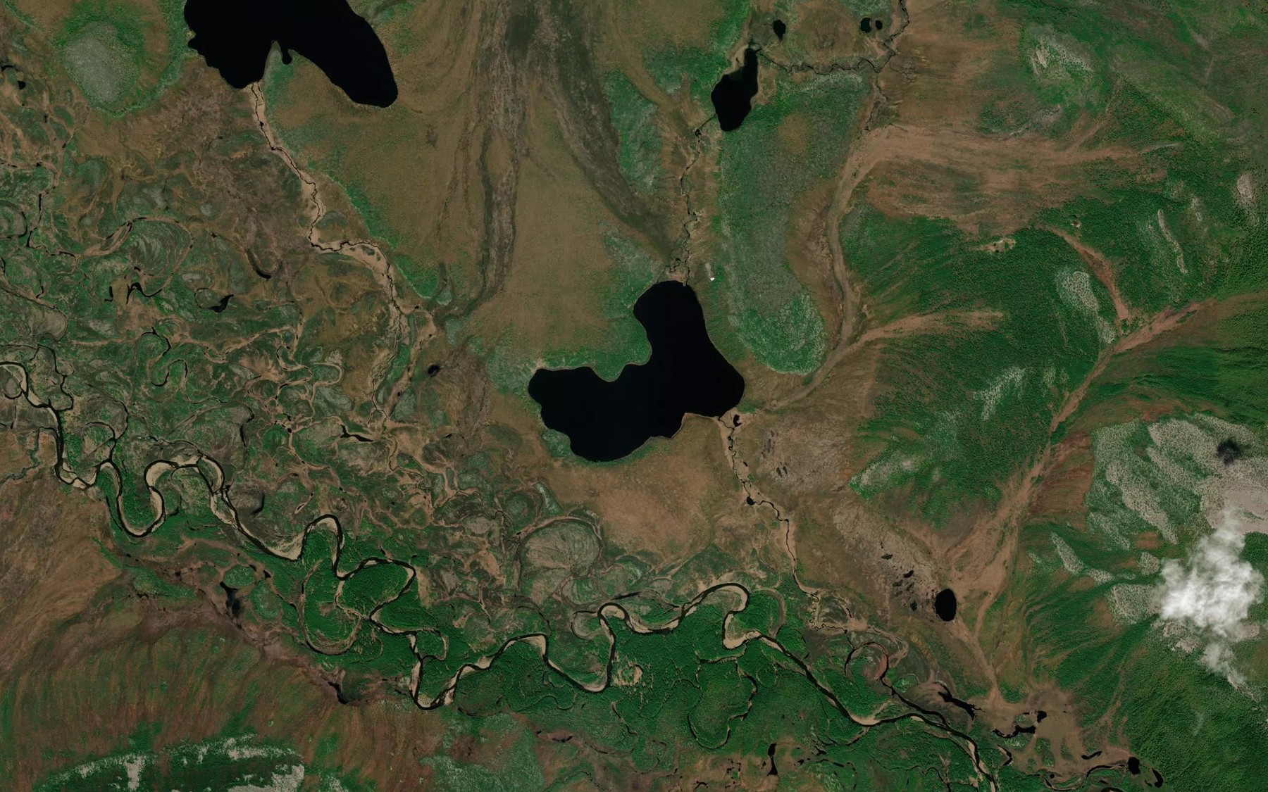 Satellite map of the Ozero Tarynnakh-Kyuyel'