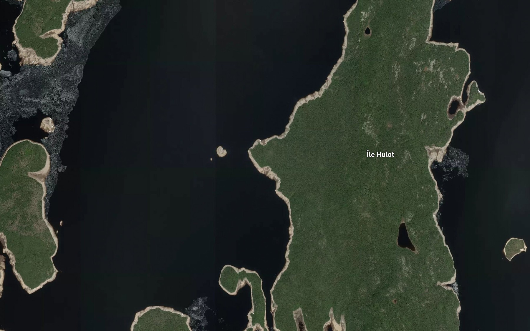 Satellite map of the Lac Hulot