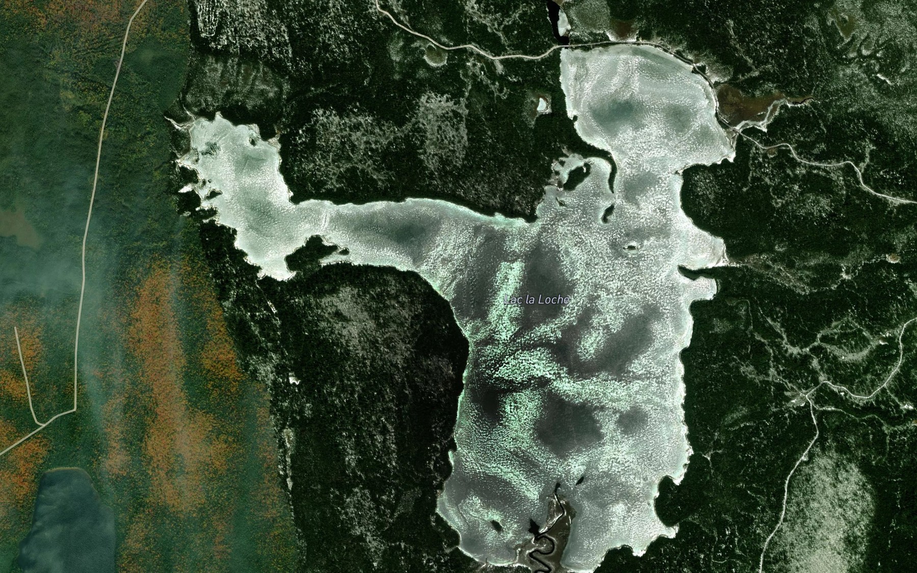Satellite map of the Lac la Loche