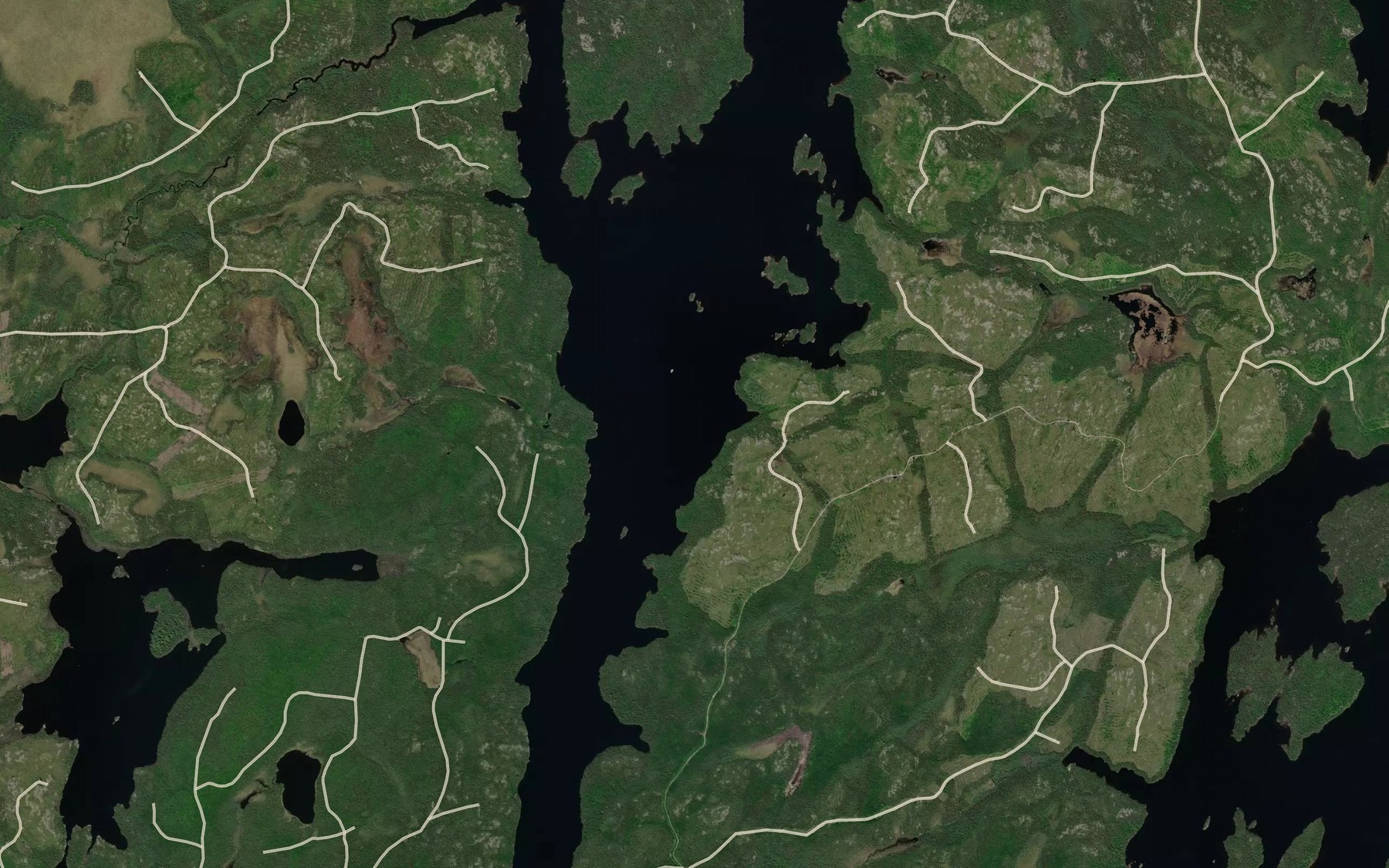 Satellite map of the Baie des Lys