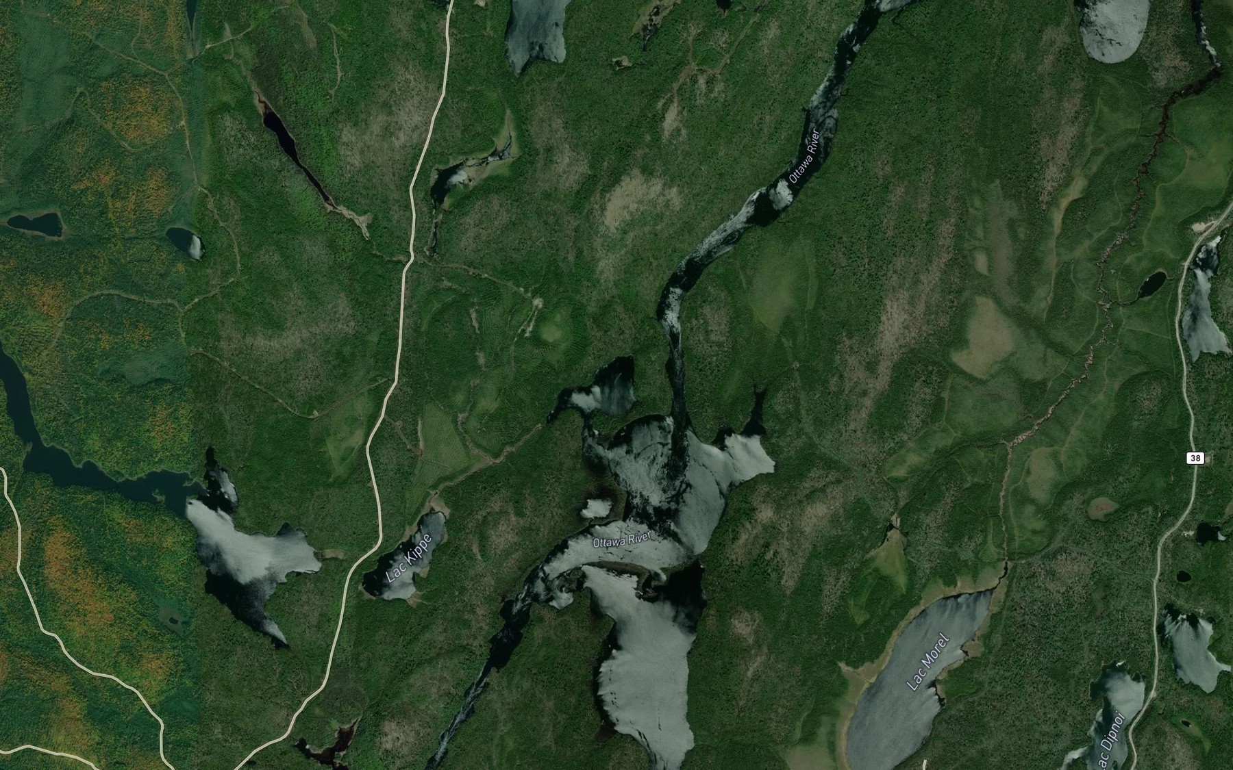 Satellite map of the Lac Egide