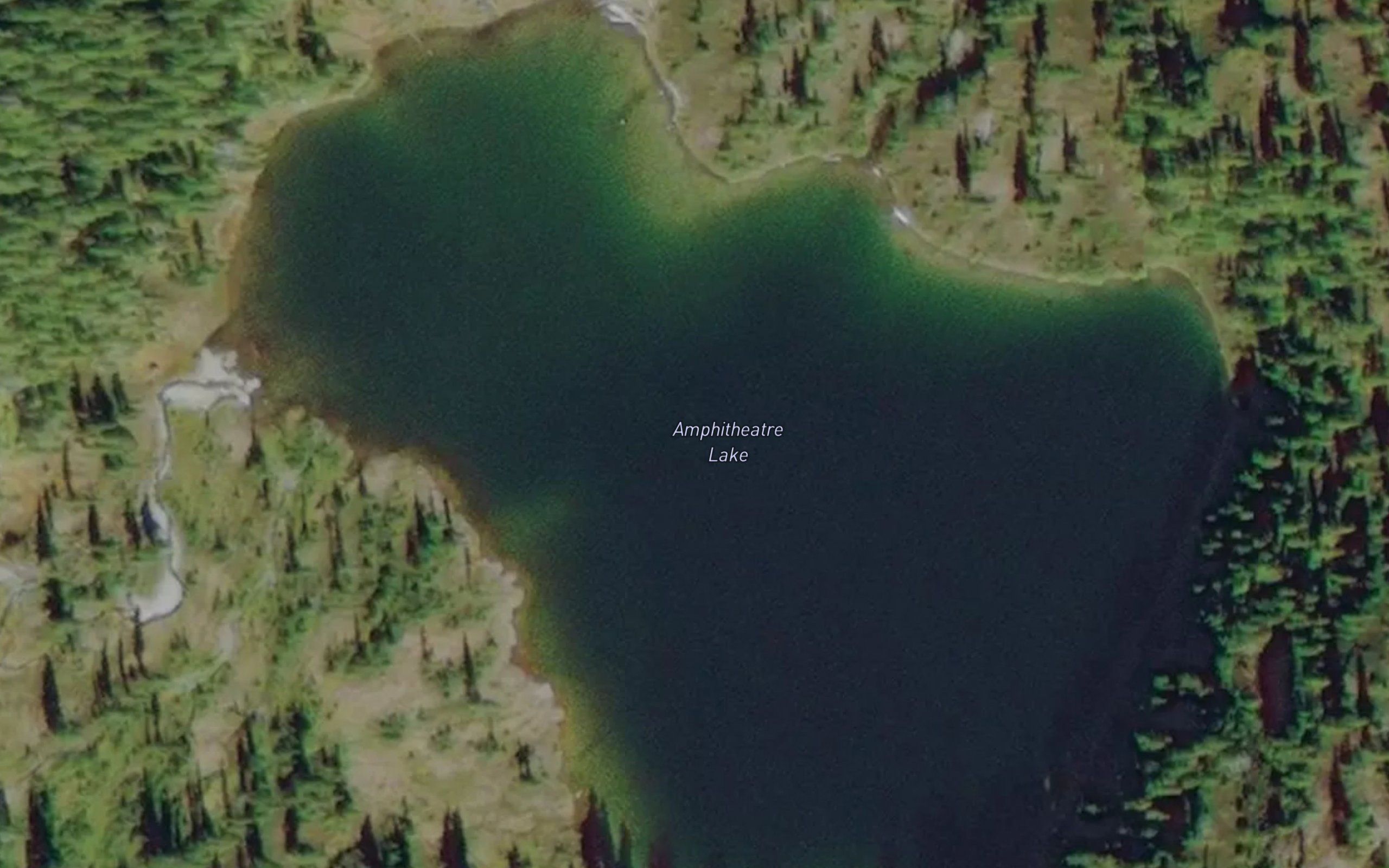 Amphitheatre Lake