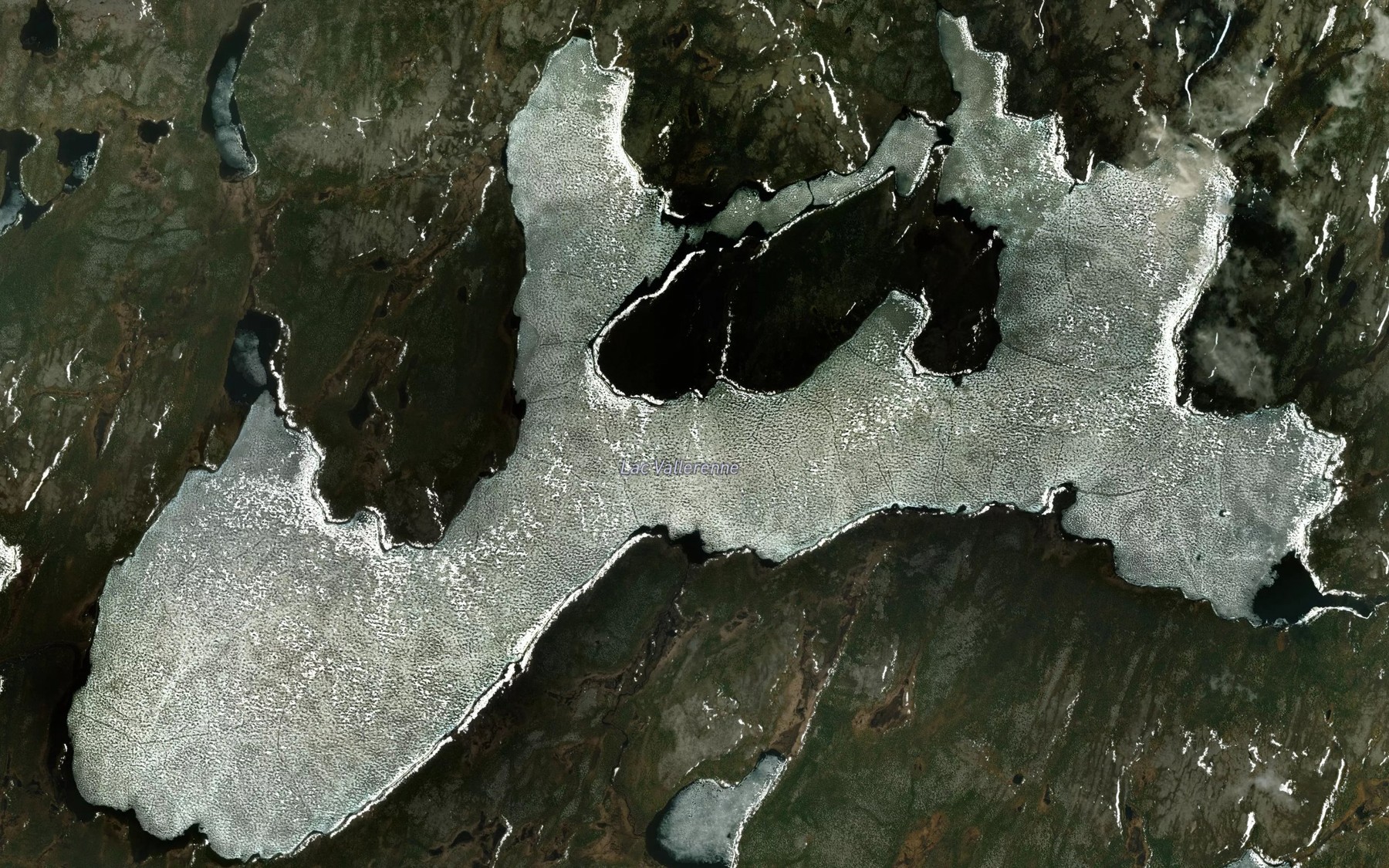 Satellite map of the Lac Vallerenne