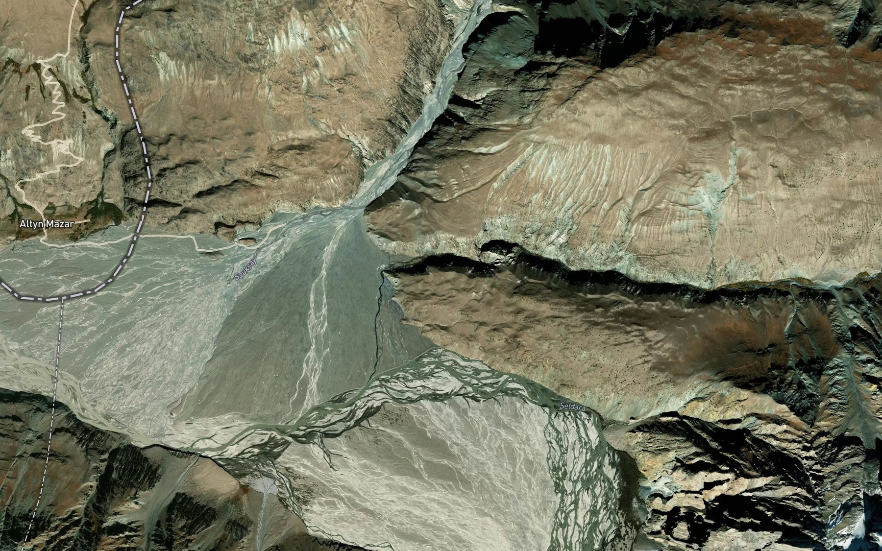 Satellite map of the Saukdara