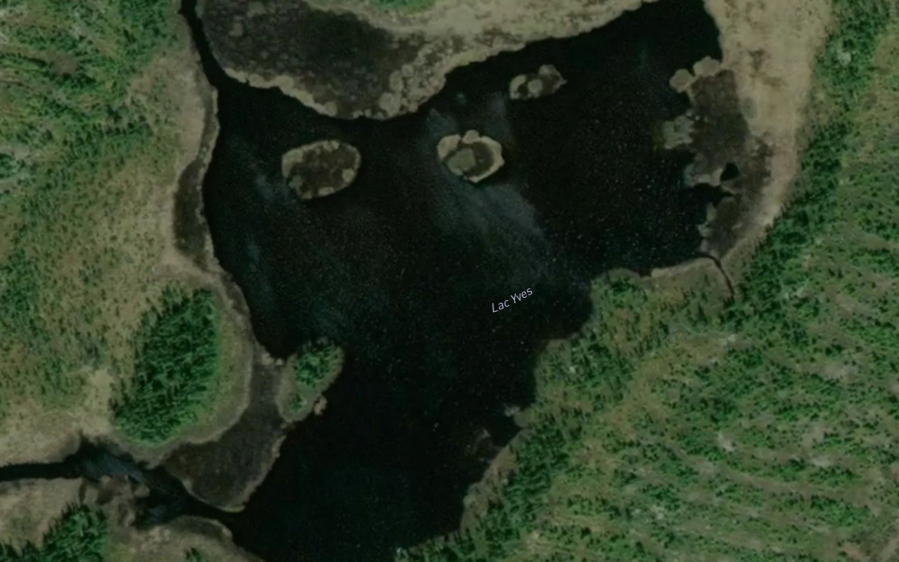 Satellite map of the Lac Yves