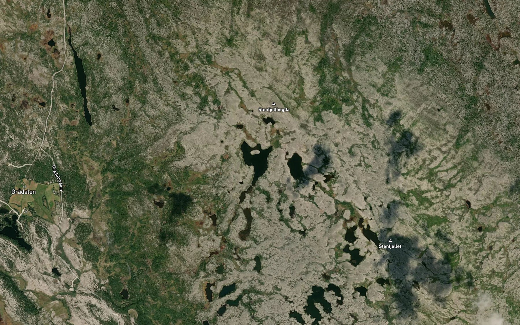 Satellite map of the Julfisktjonna