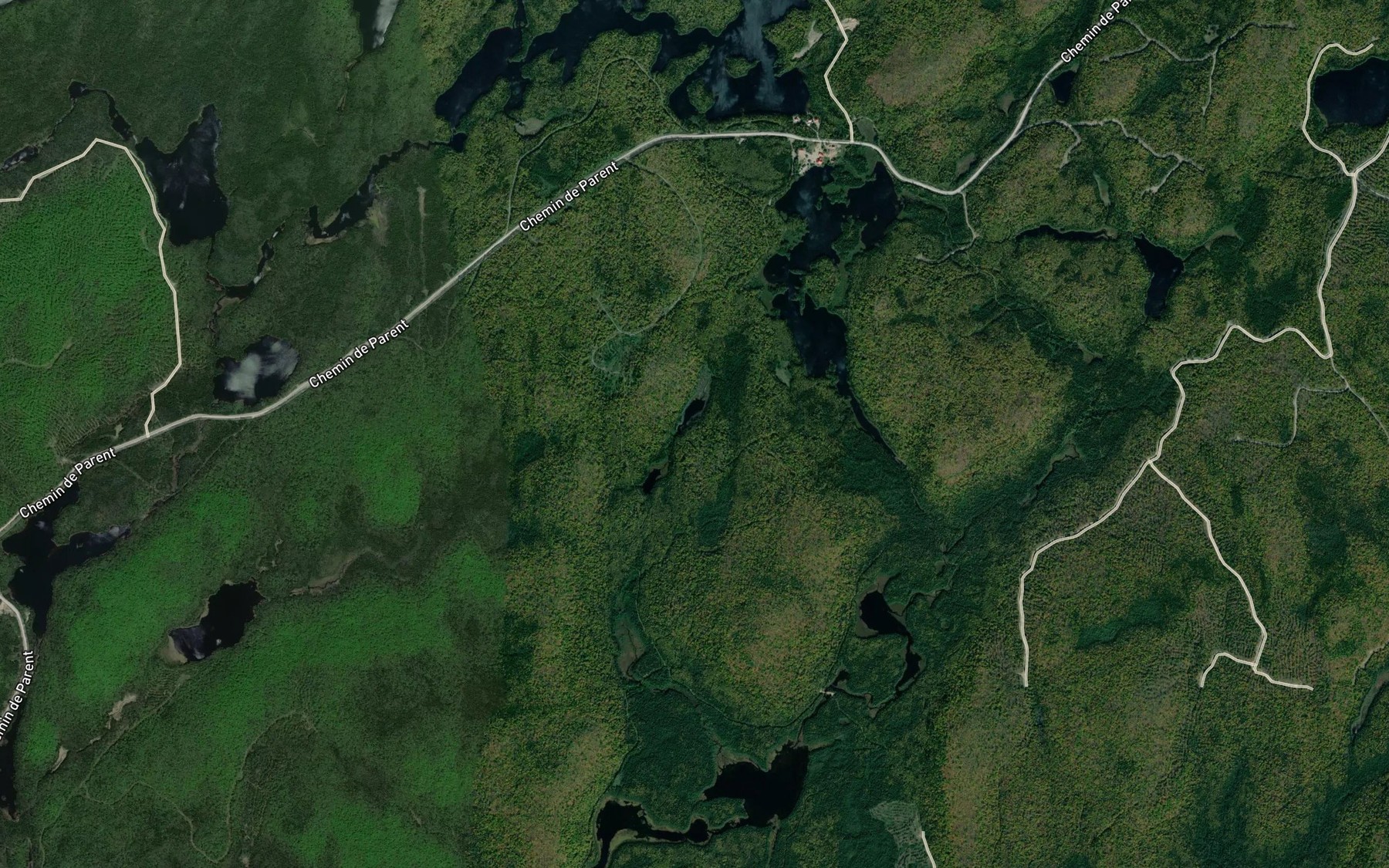 Satellite map of the Lac de l'Aigle Pecheur