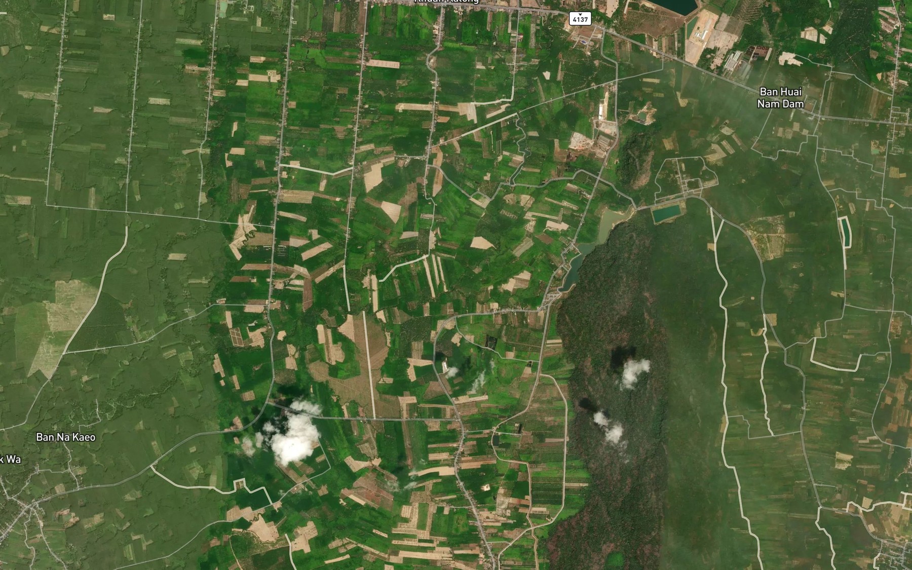 Satellite map of the Khlong Klang Pa