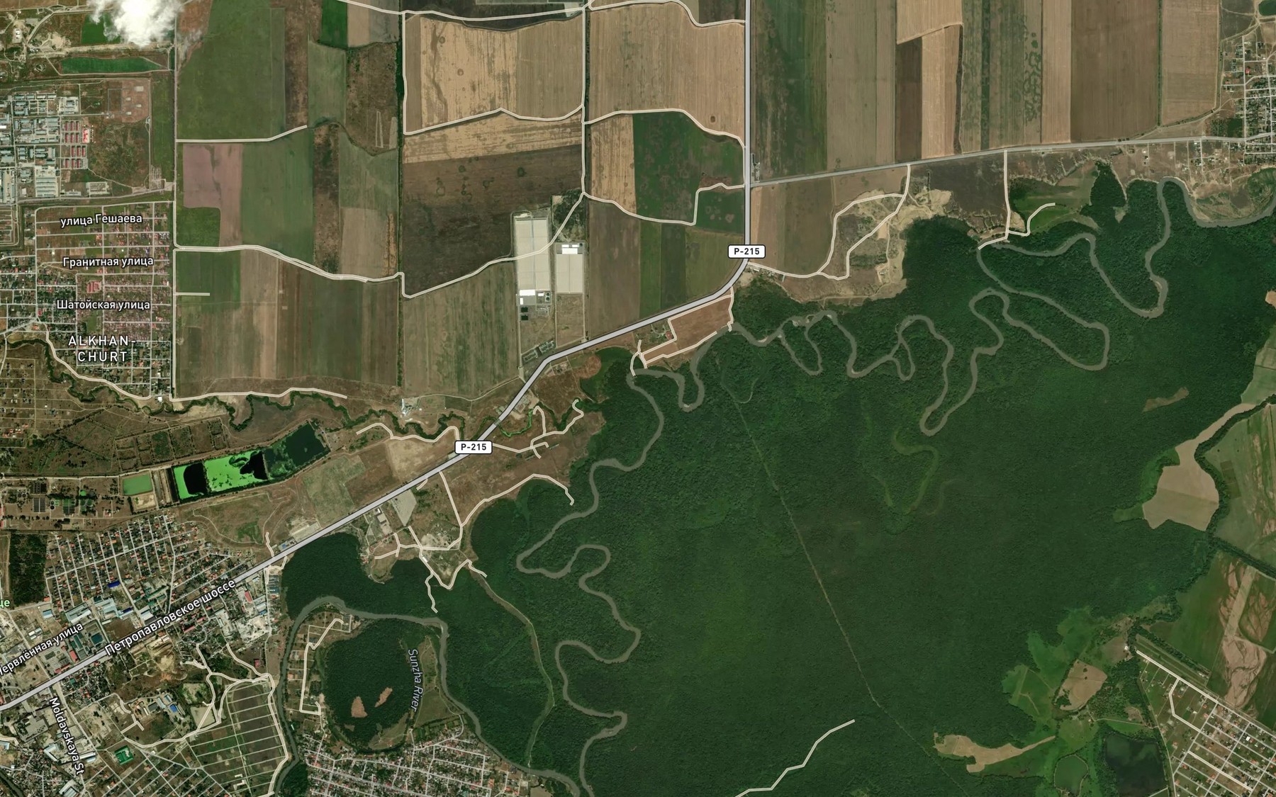 Satellite map of the Neftyanka