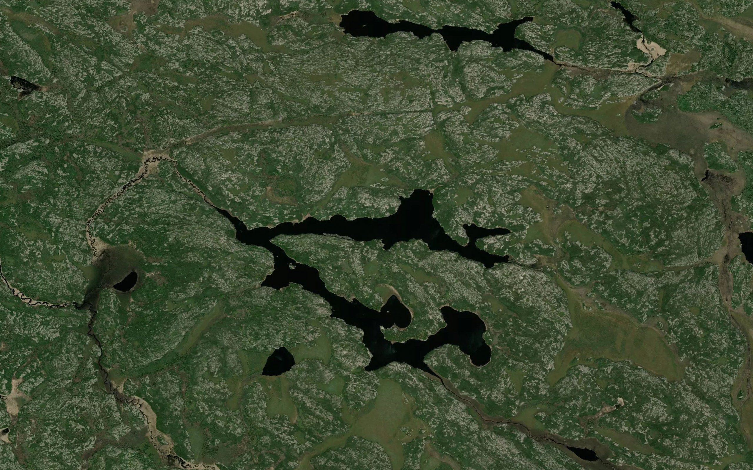 Apiskwasi Lake