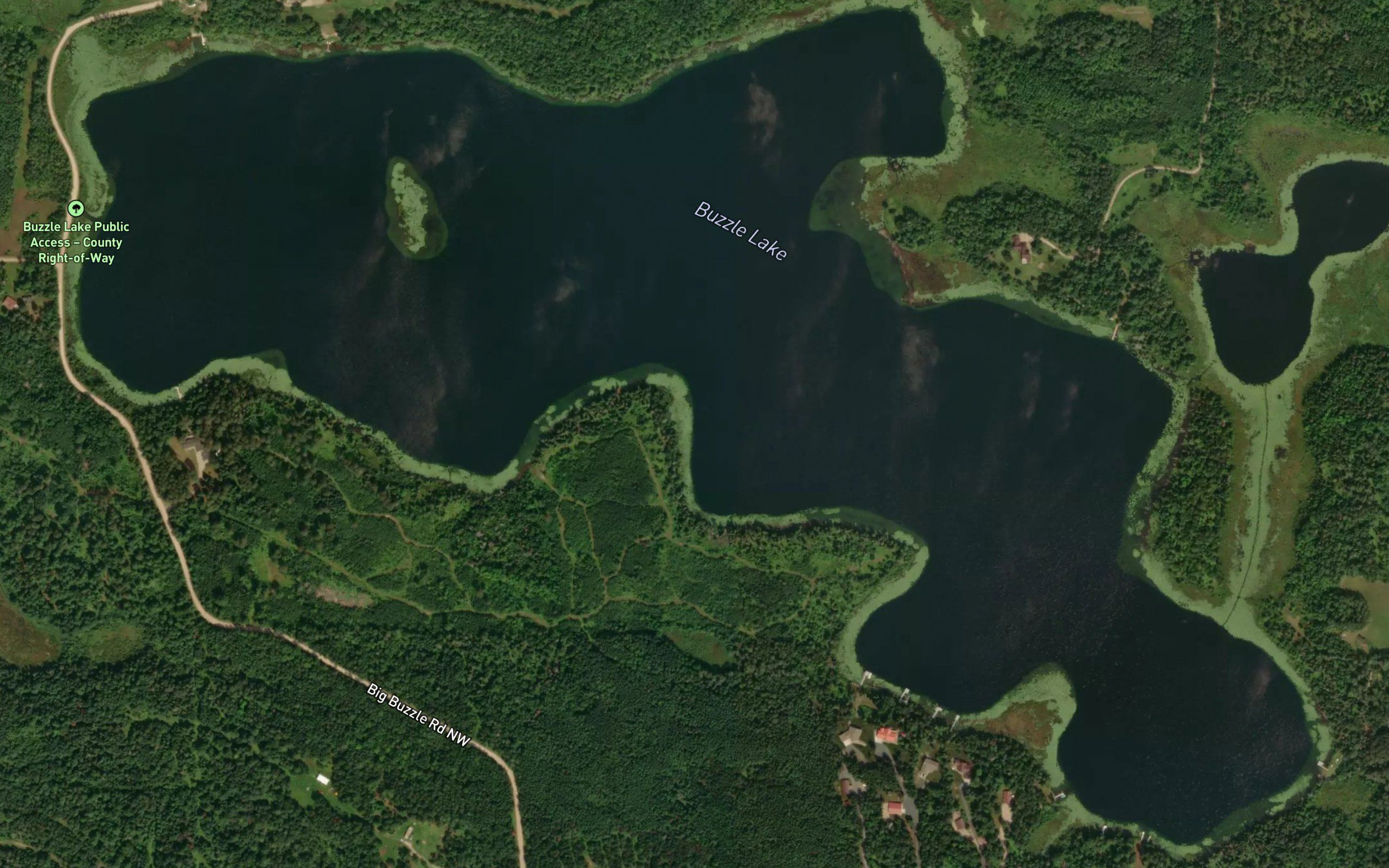 Buzzle Lake