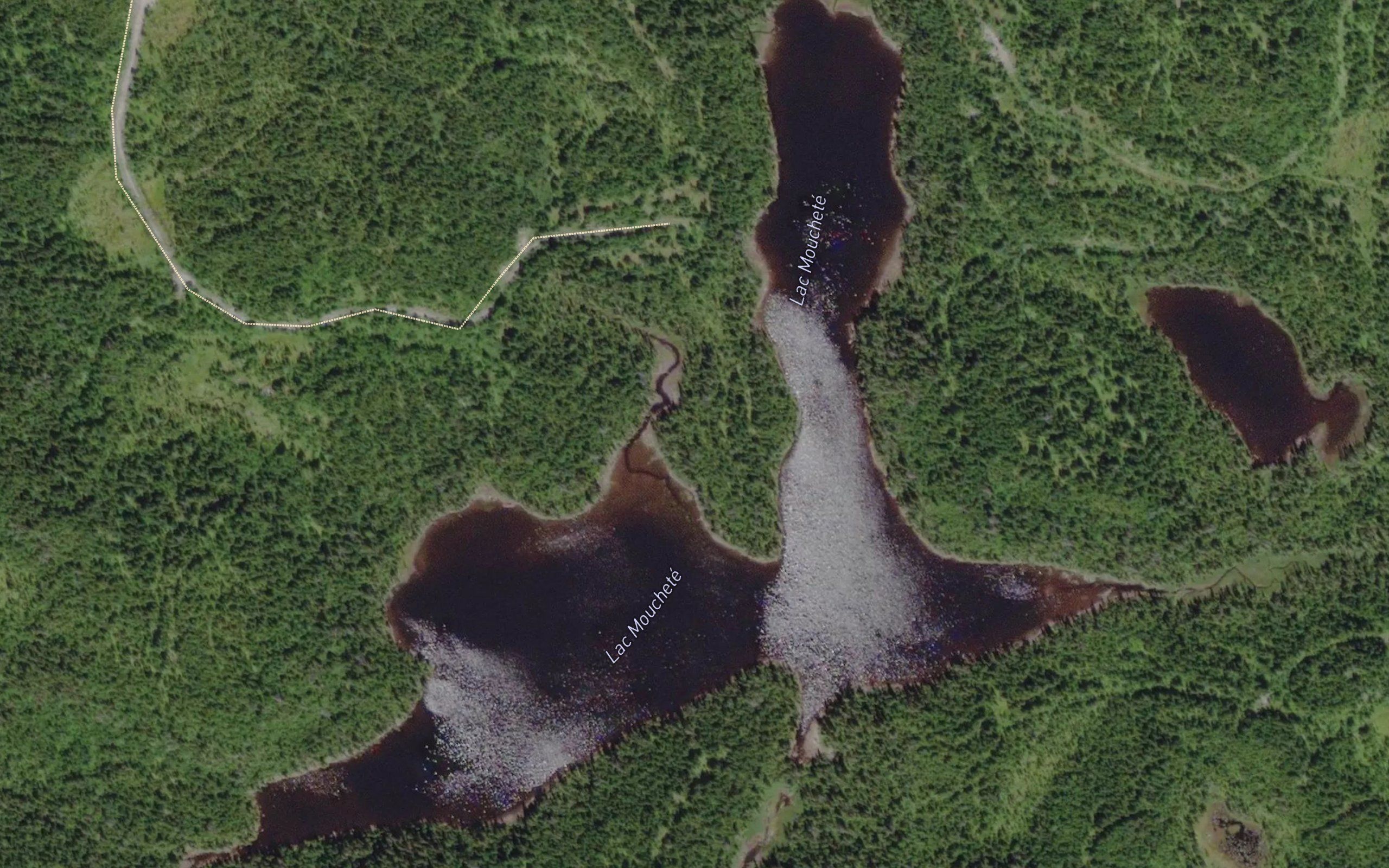 Lac Mouchete