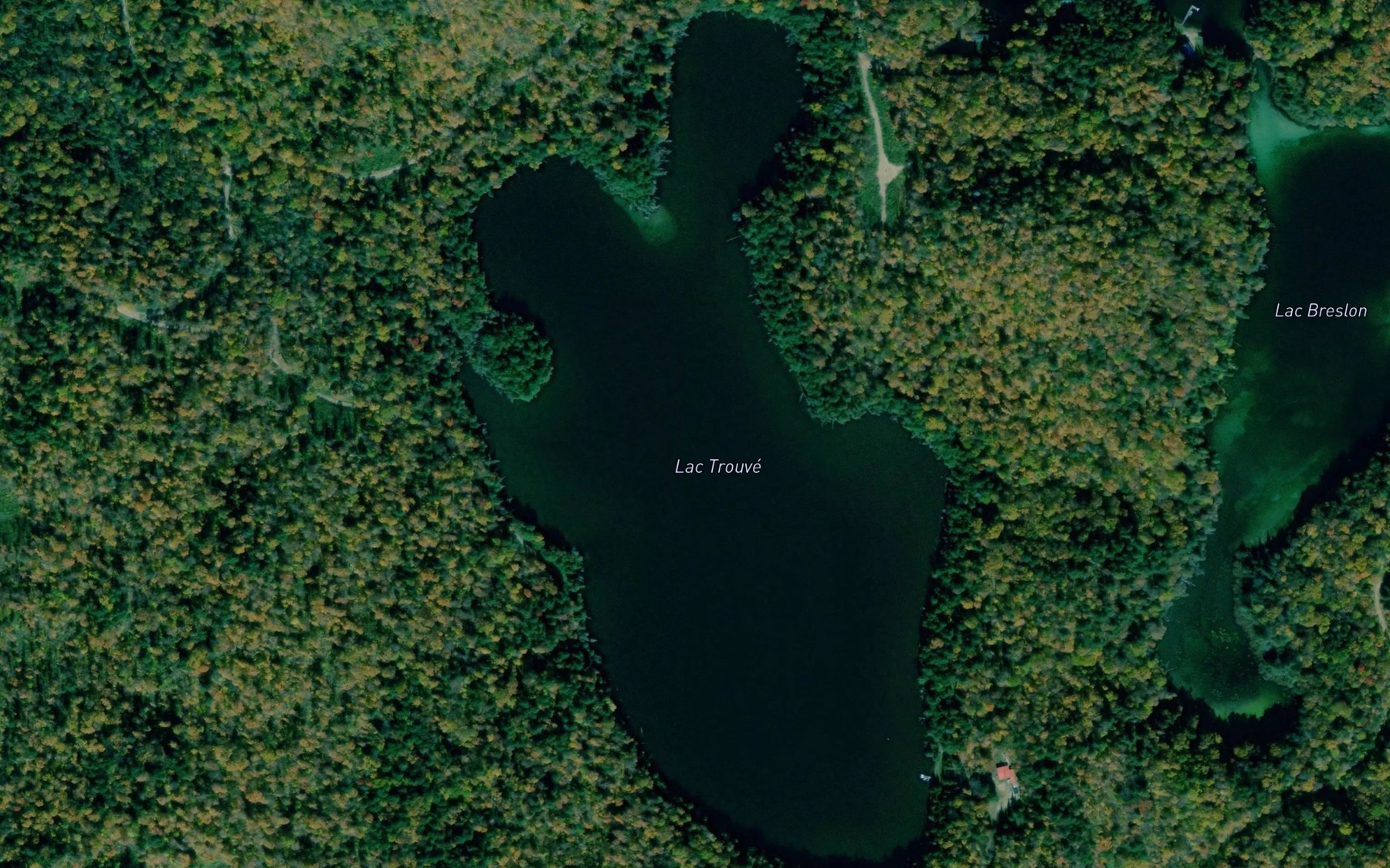 Satellite map of the Lac Trouve