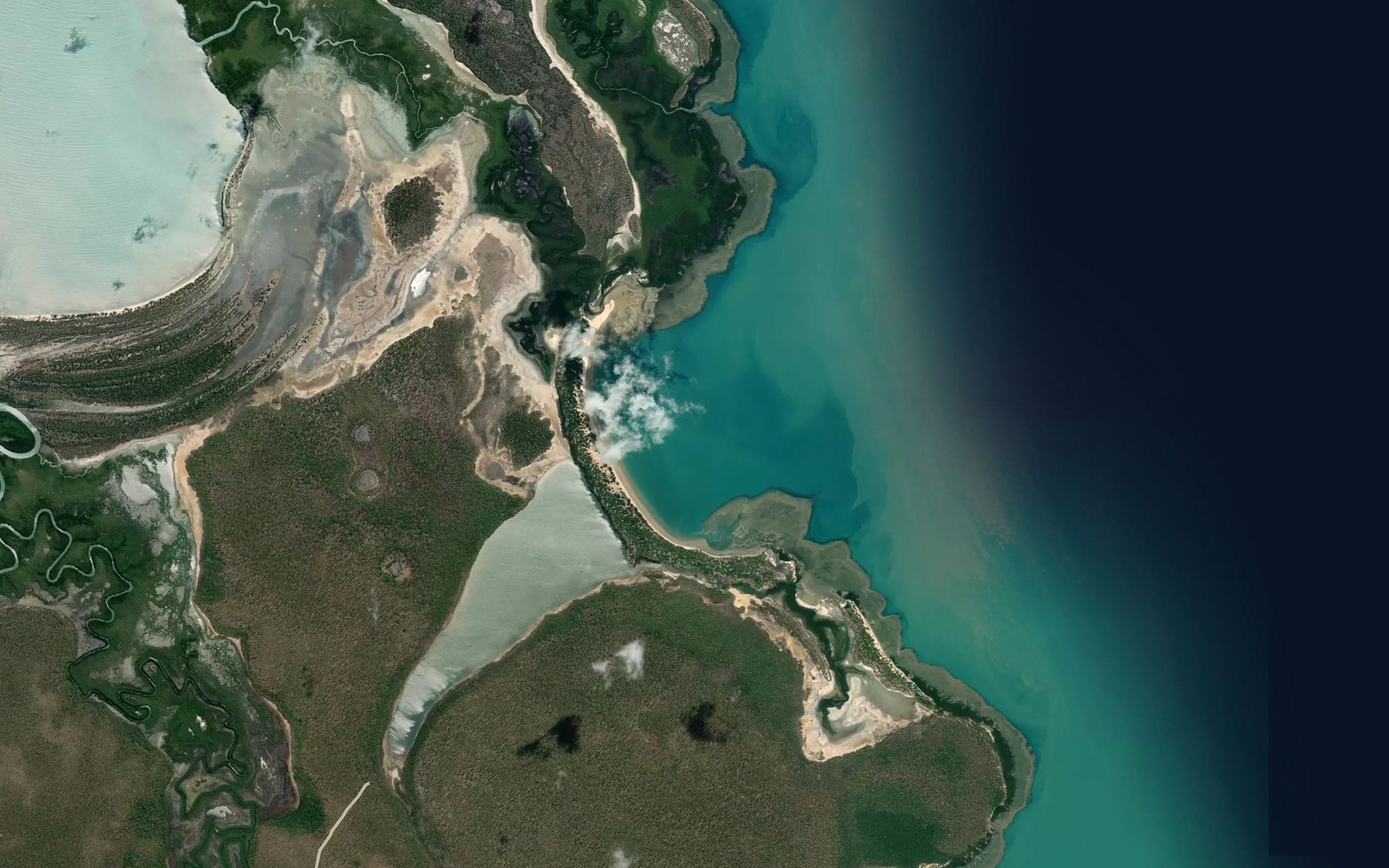 Satellite map of the Boradi Bay