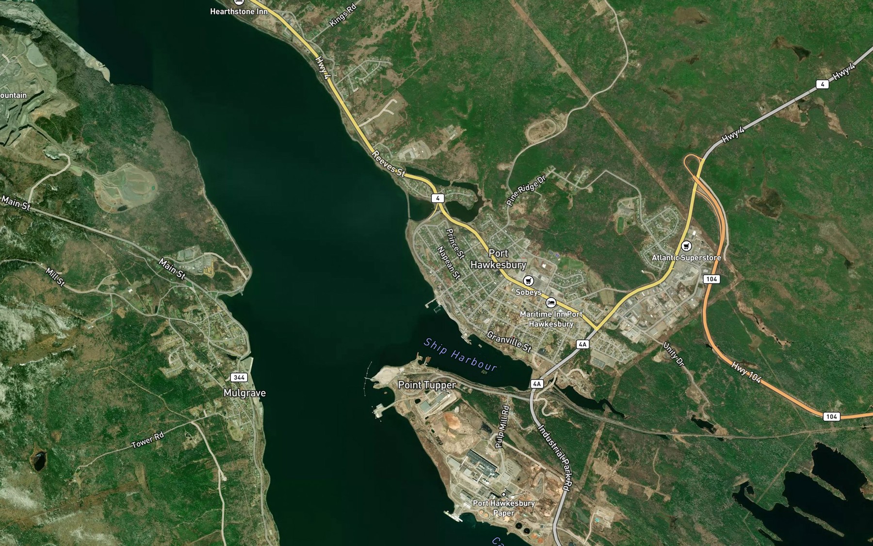 Satellite map of the Embrees Pond