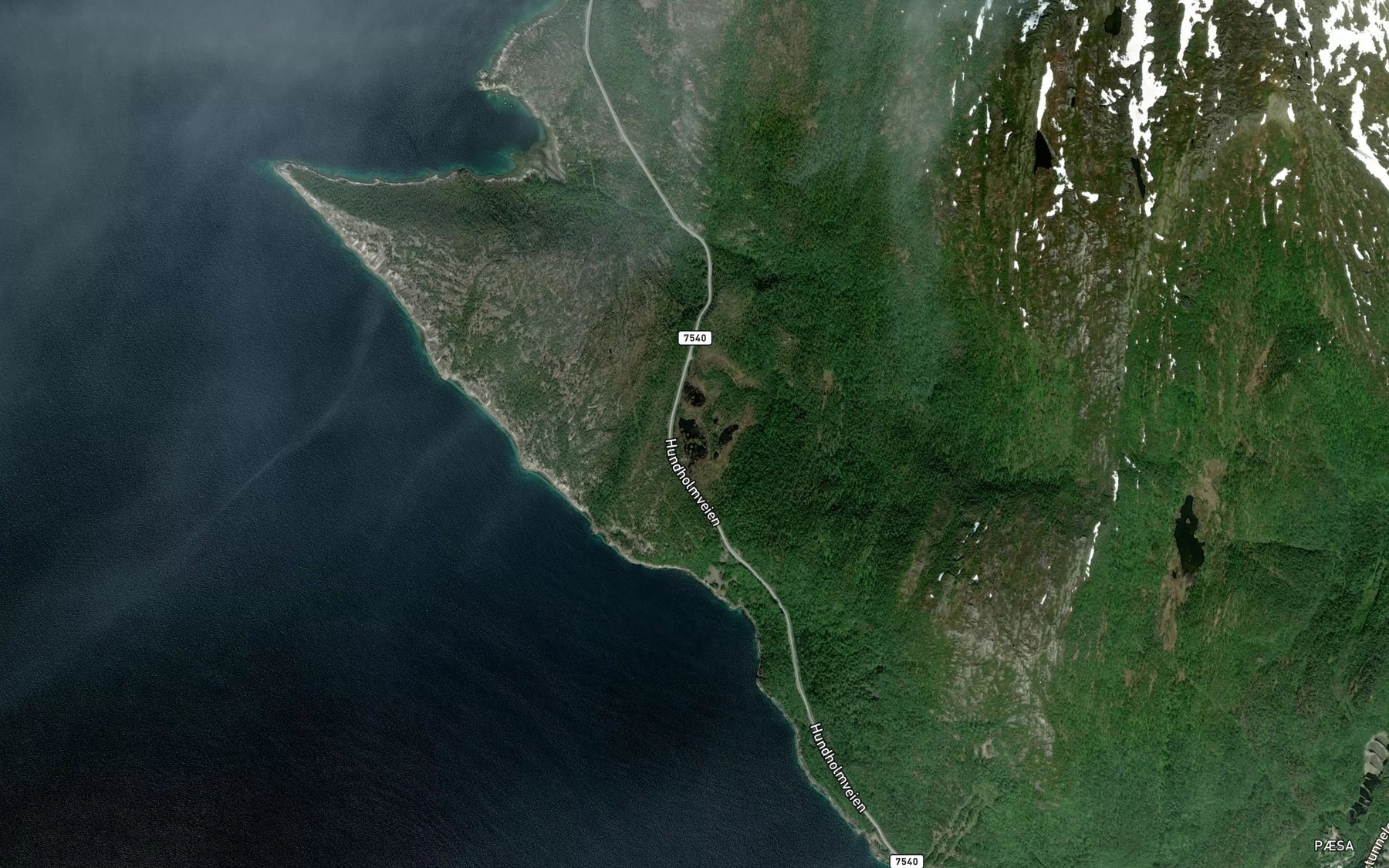 Satellite map of the Kobbvikvatnet