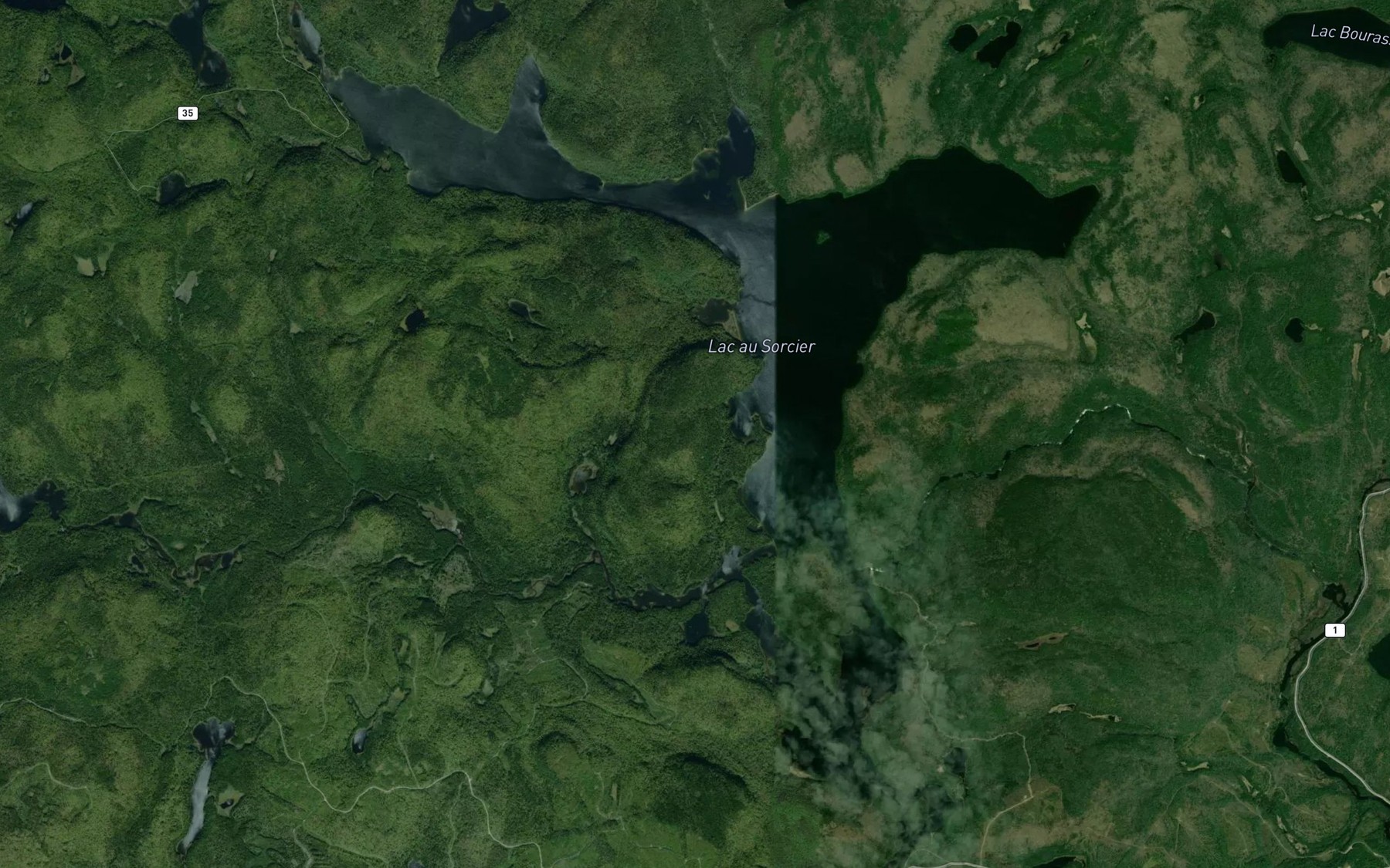 Satellite map of the Lac au Sorcier