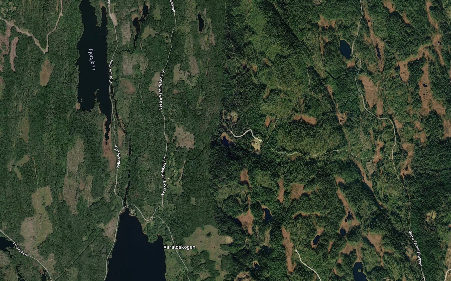 Satellite map of the Otertjennet