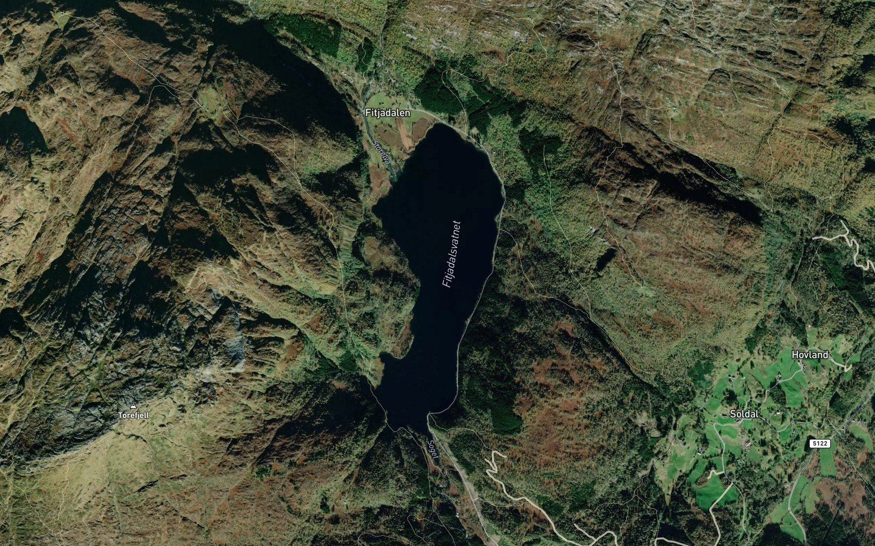 Satellite map of the Fitjadalsvatnet