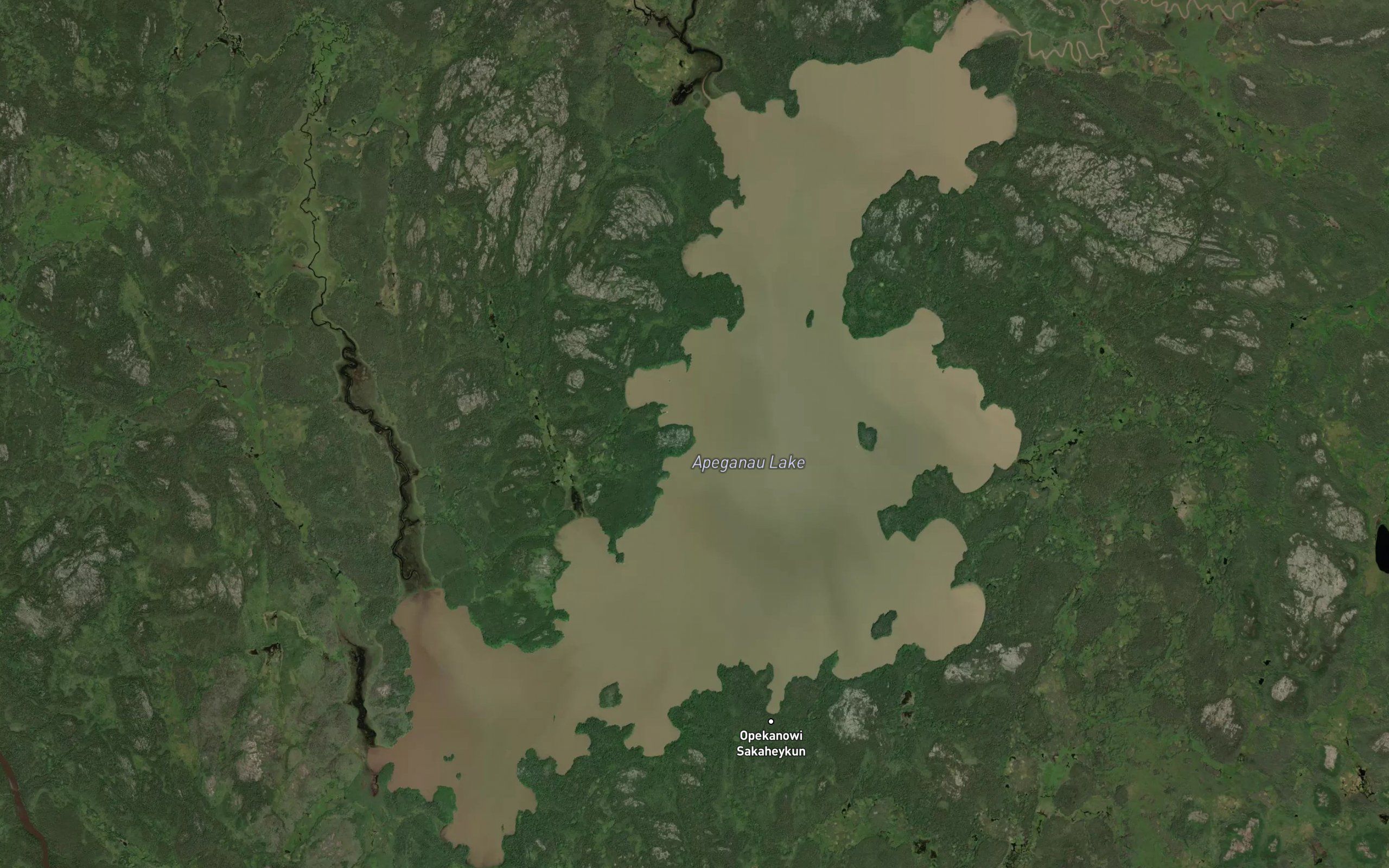 Apeganau Lake
