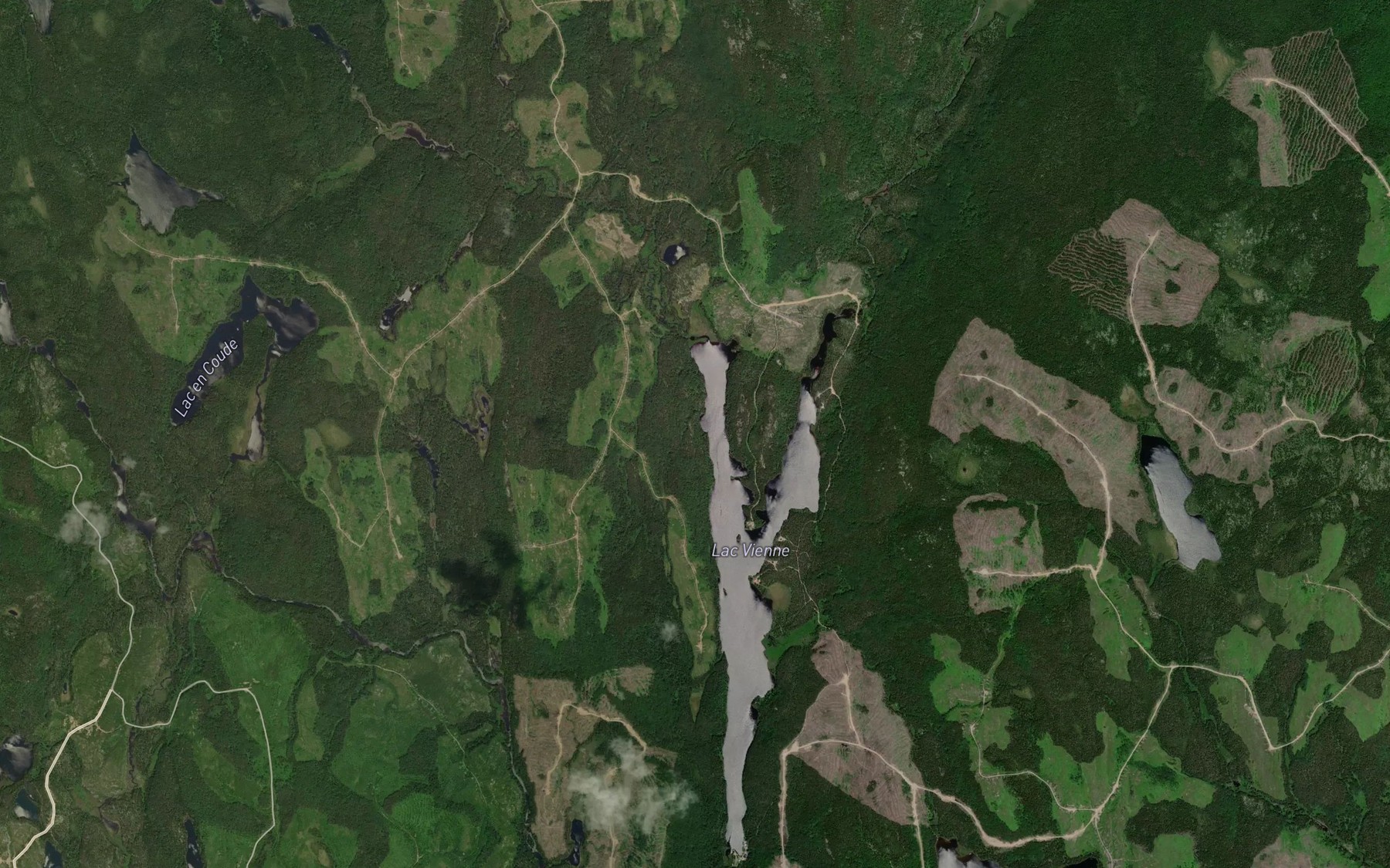 Satellite map of the Ruisseau De Nevers