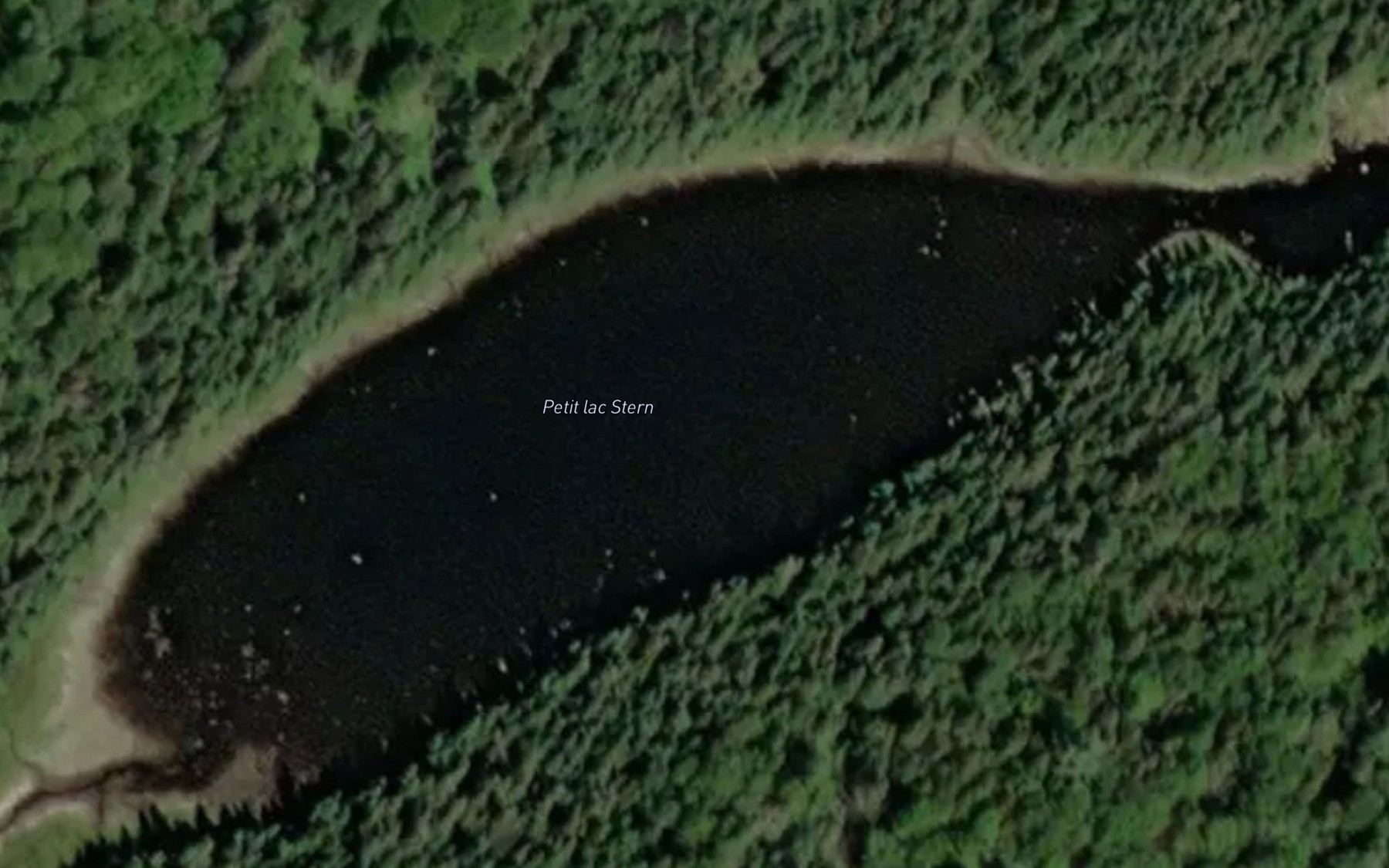 Satellite map of the Petit lac Stern