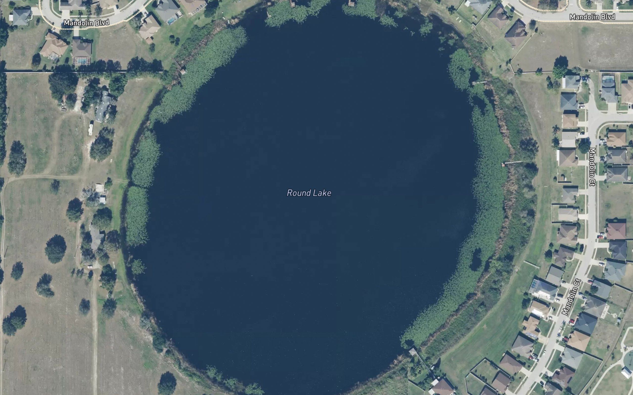 Round Lake