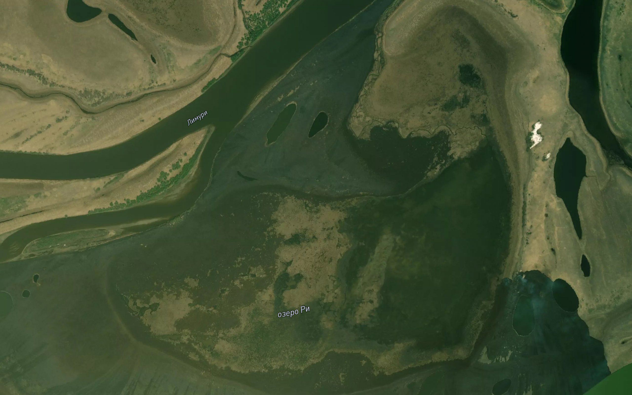 Ozero Ri