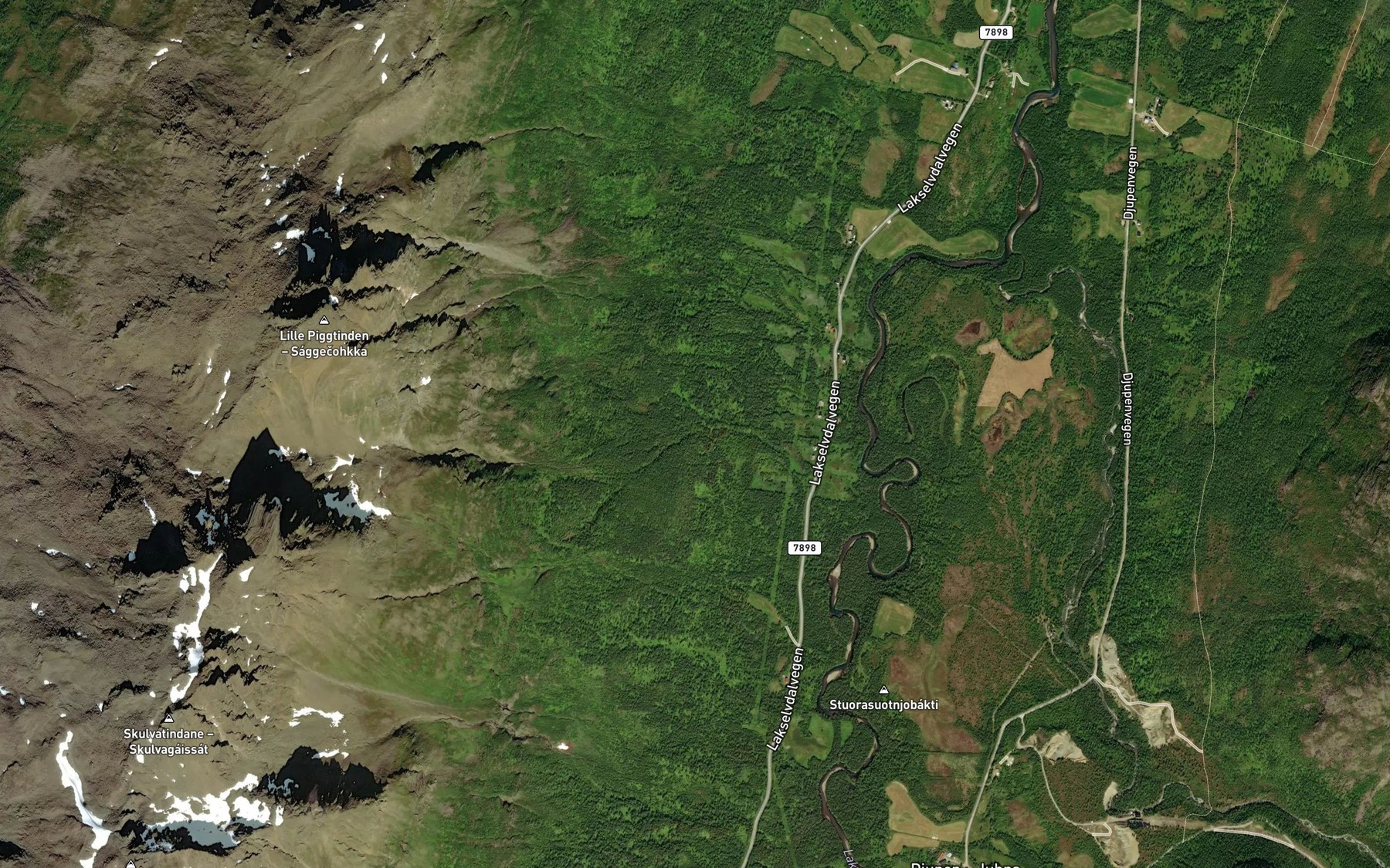 Satellite map of the Skogakselelva