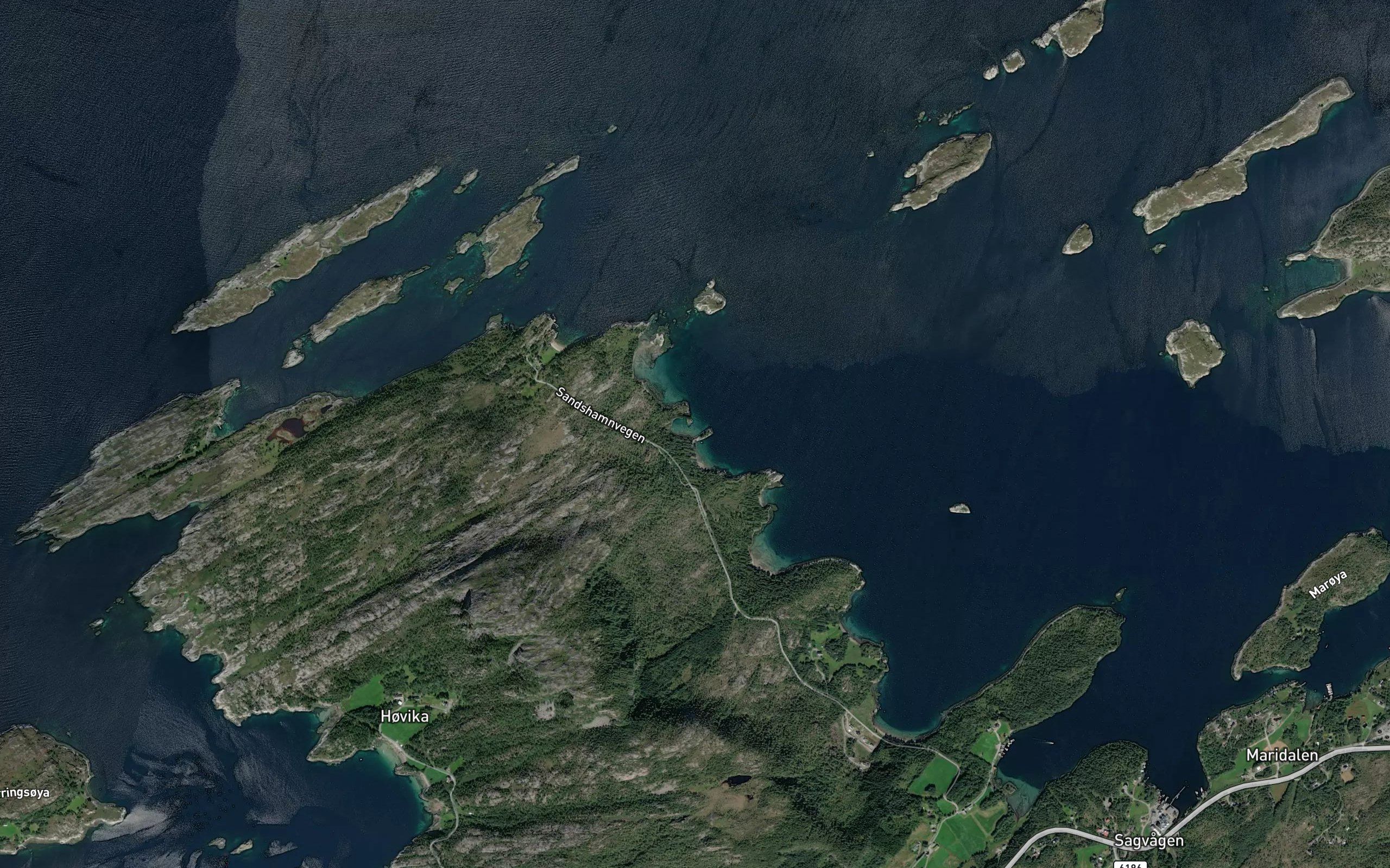 Sommarfjosbukta