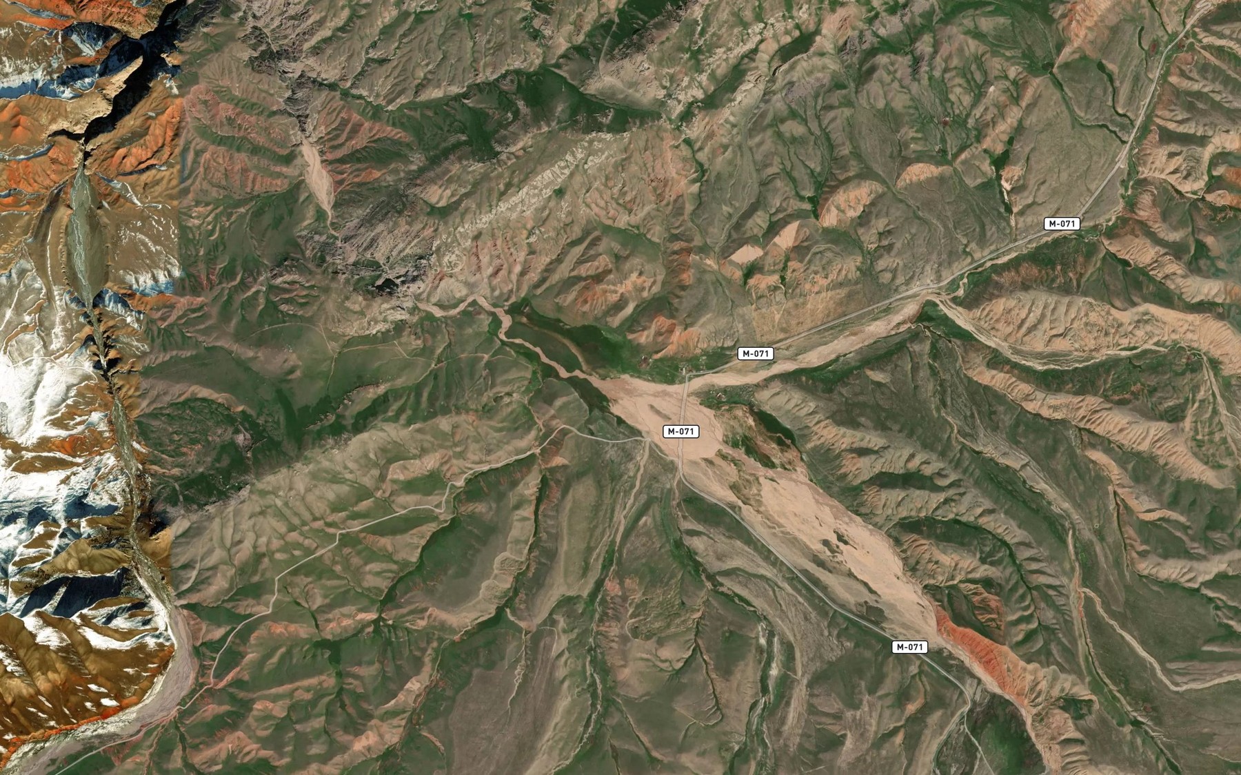 Satellite map of the Akbeit