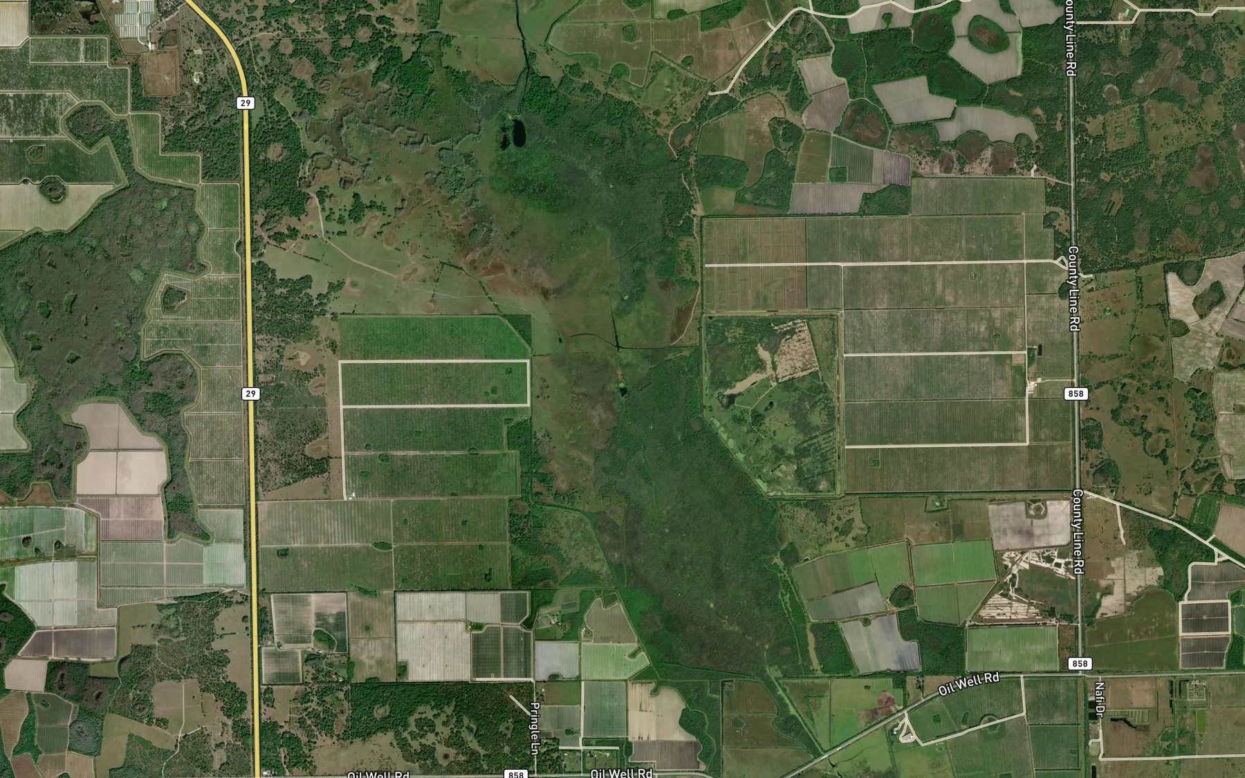 Satellite map of the Roberts Lake