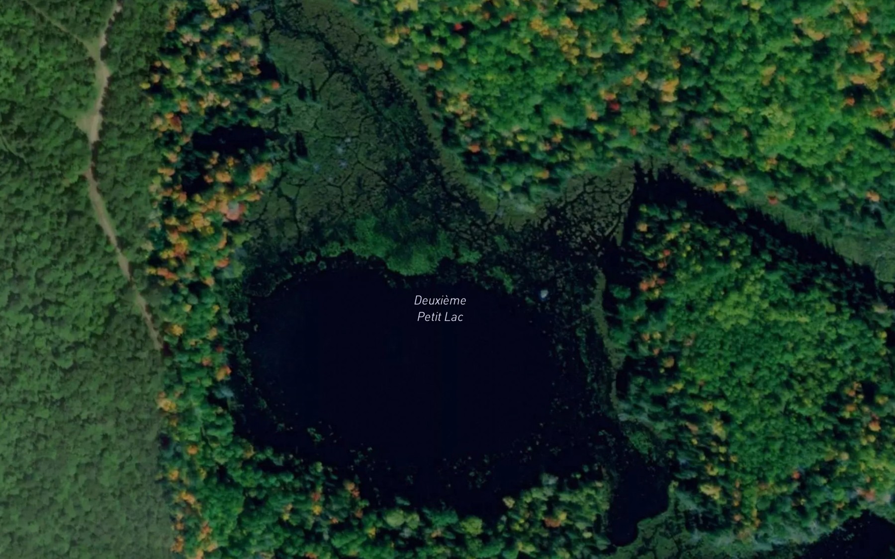 Satellite map of the Deuxieme Petit Lac