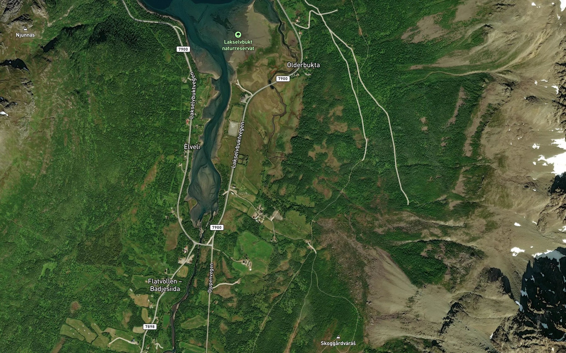 Satellite map of the Lakselva