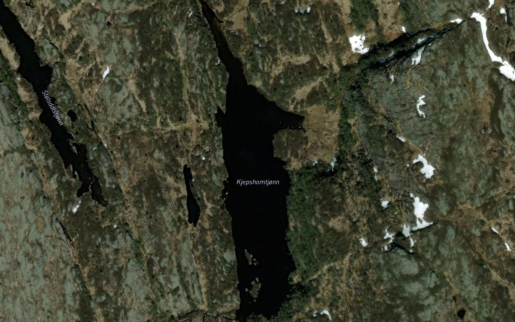 Satellite map of the Kjepshomtjonn