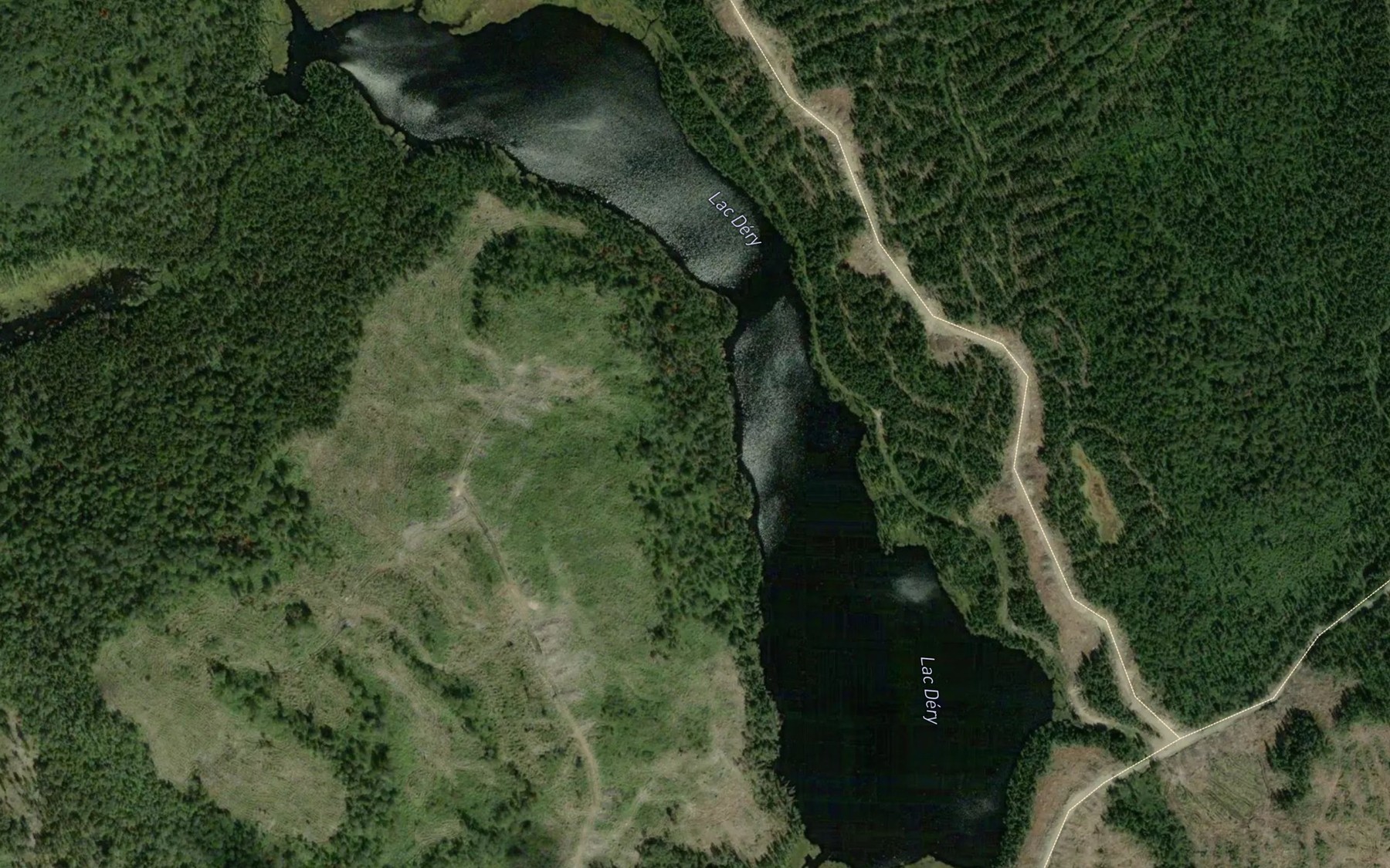 Satellite map of the Lac Dery