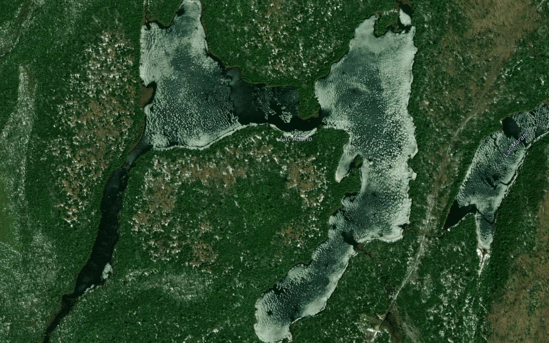 Satellite map of the Lac Adario