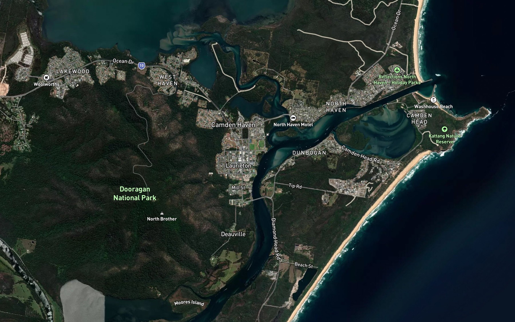 Satellite map of the Queens Lake Entrance