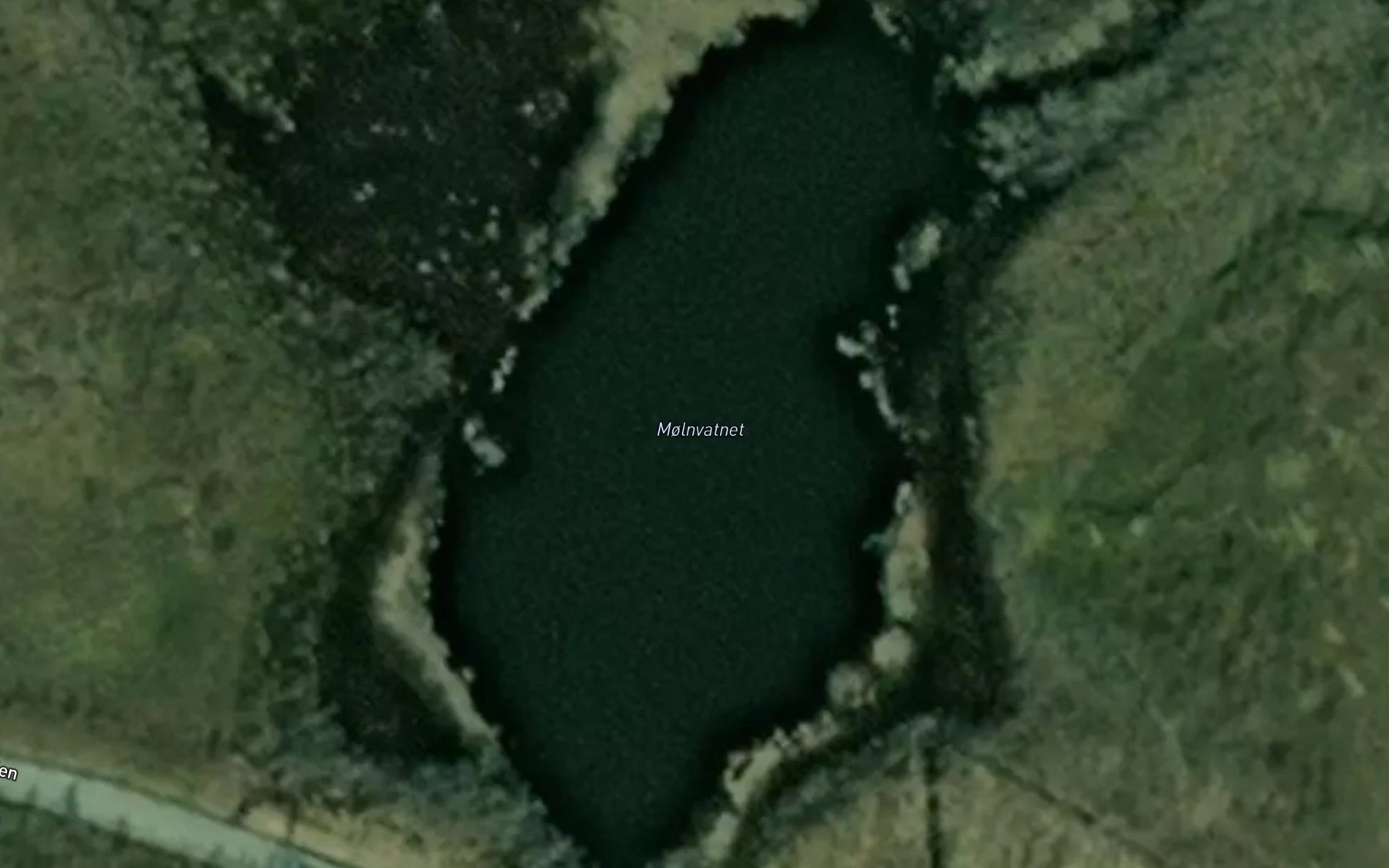 Satellite map of the Molnvatnet