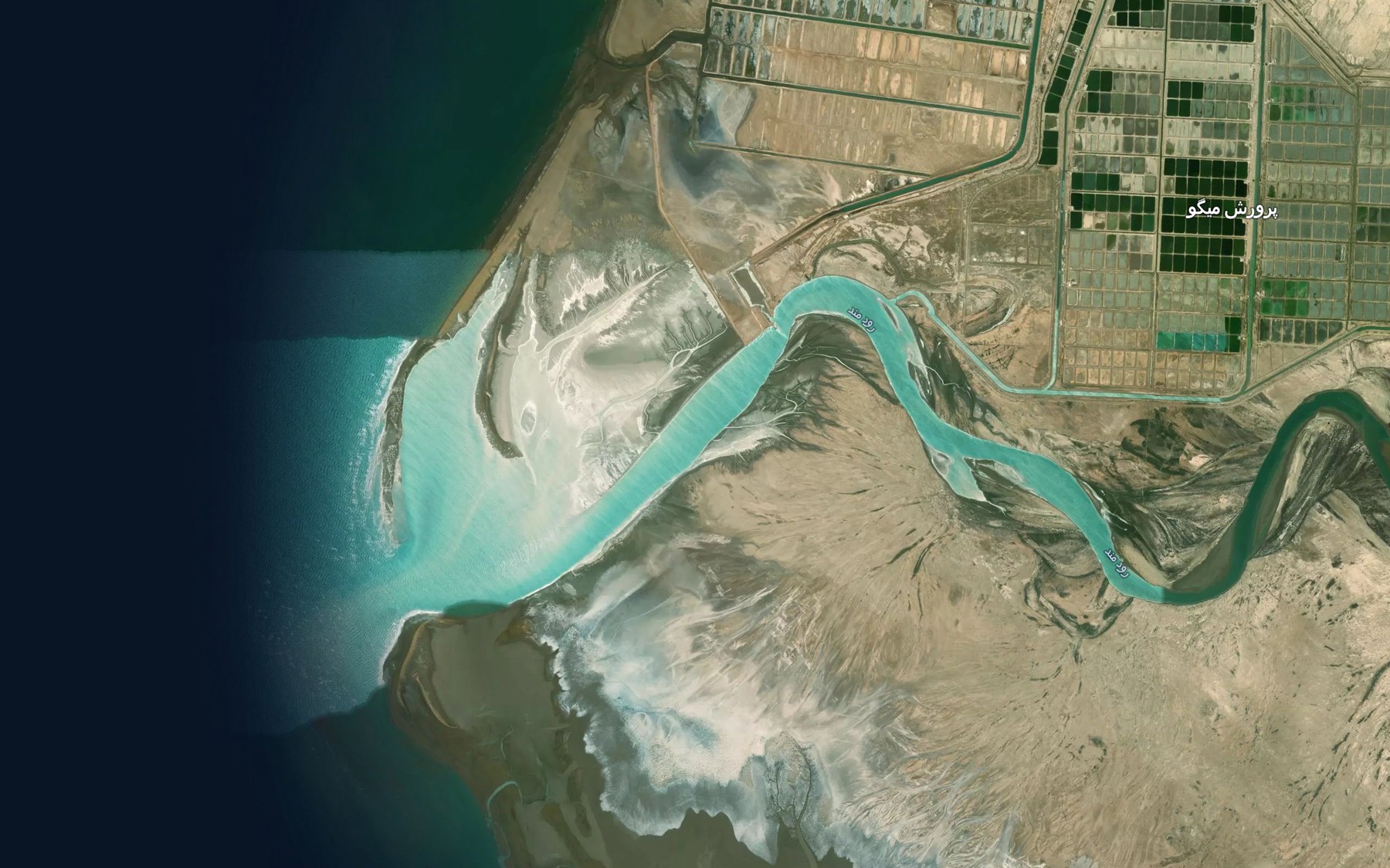 Satellite map of the Khowr-e Ziarat