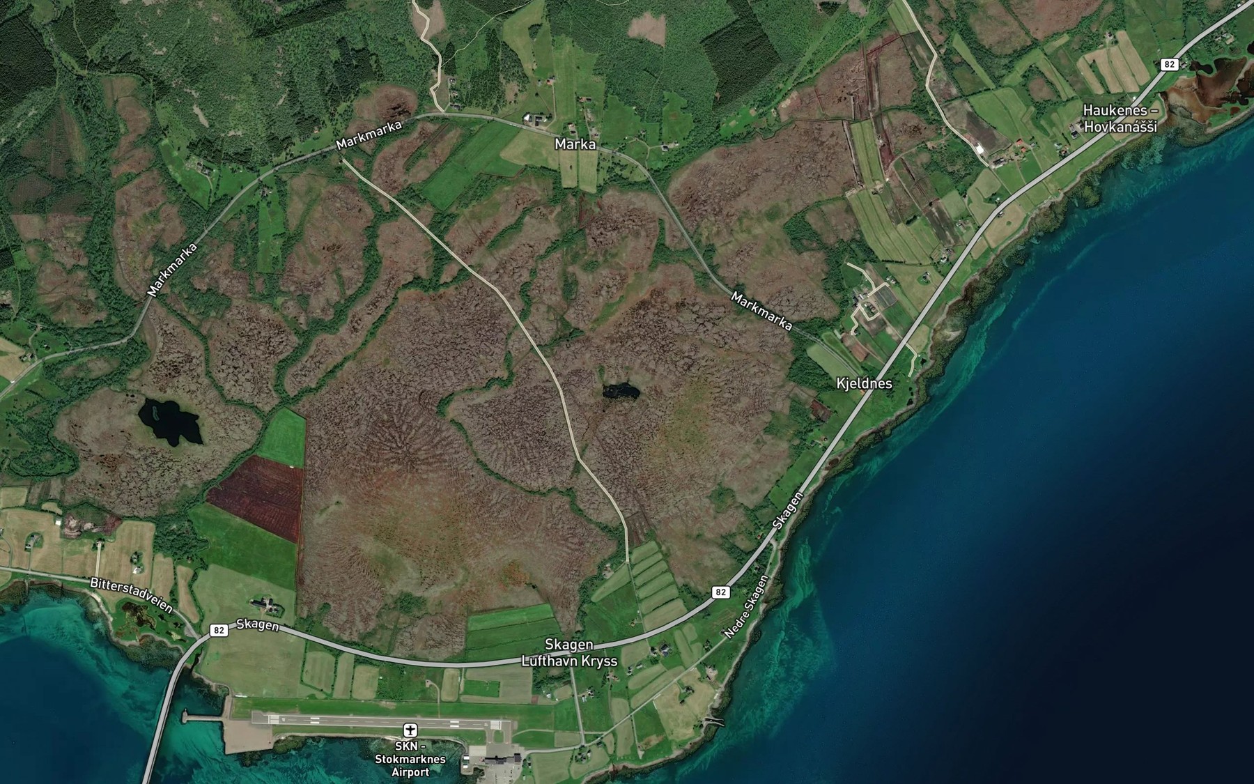 Satellite map of the Lomstjonna