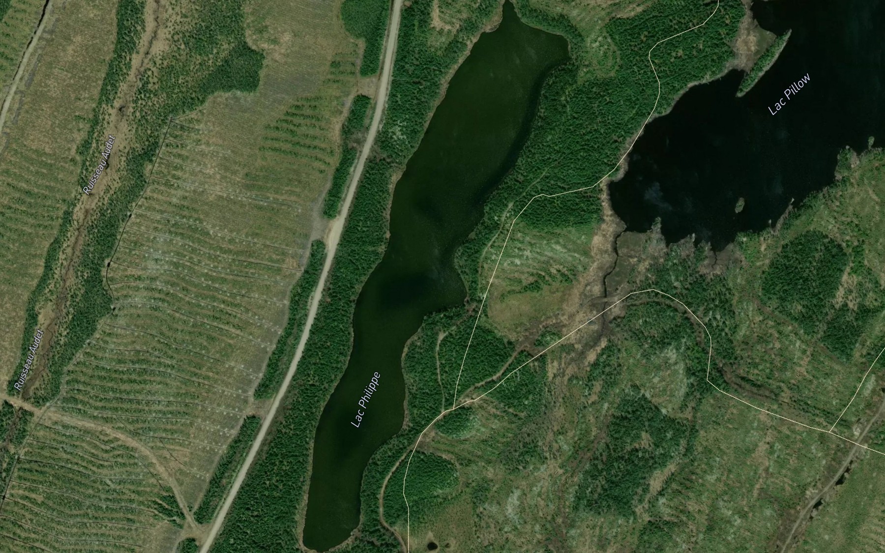 Satellite map of the Lac Philippe