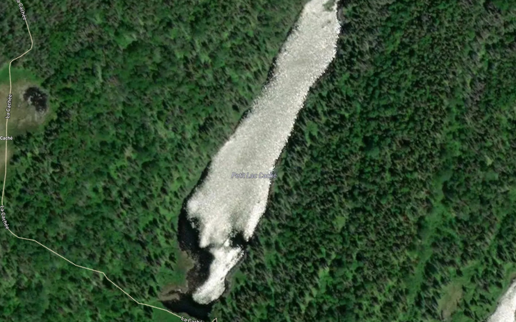 Satellite map of the Petit lac Cache