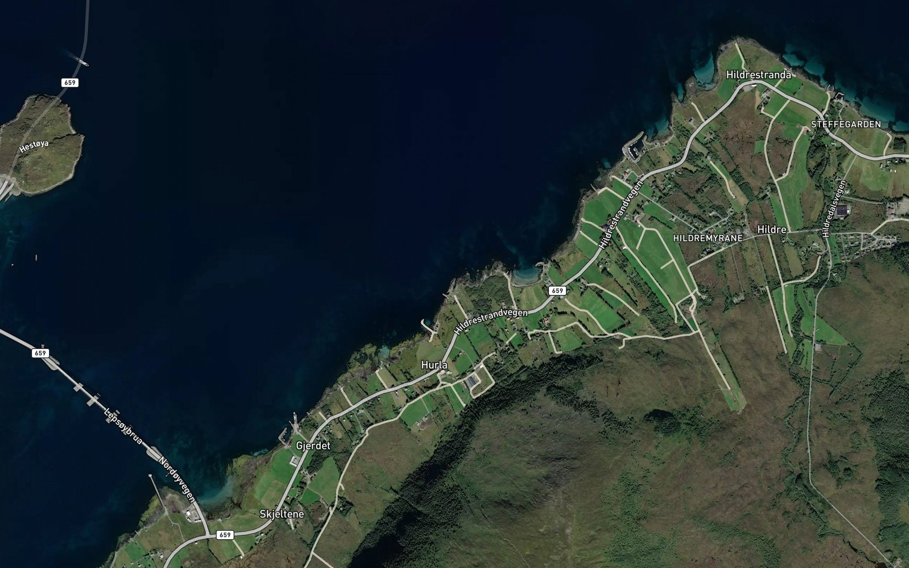 Satellite map of the Skarvesteinsvika
