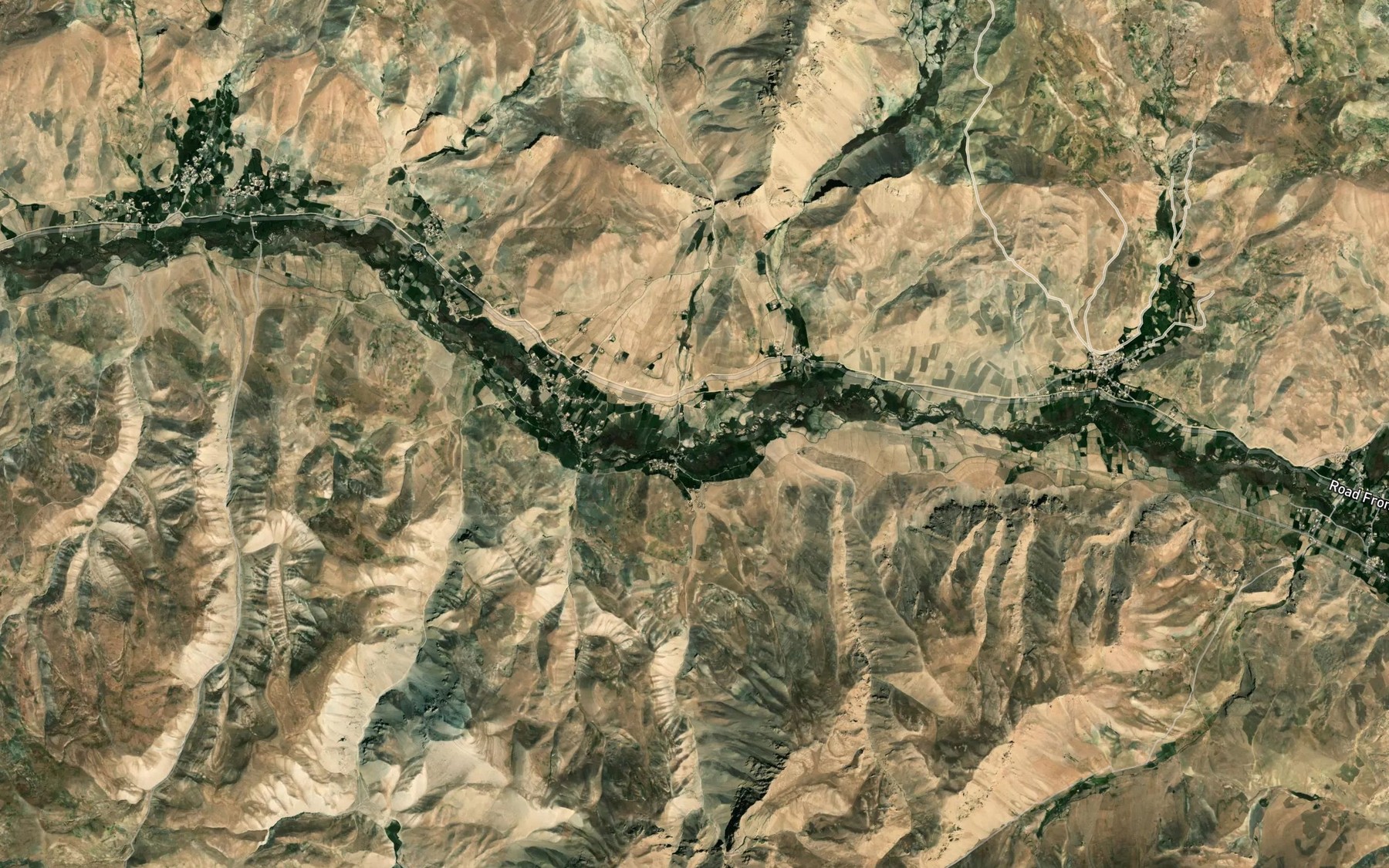 Satellite map of the Tseras