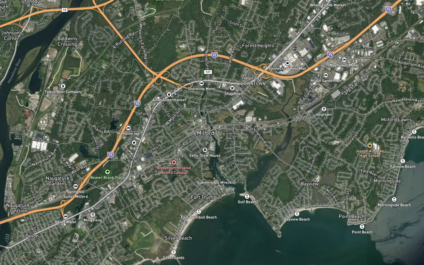 Satellite map of the Wepawaug River