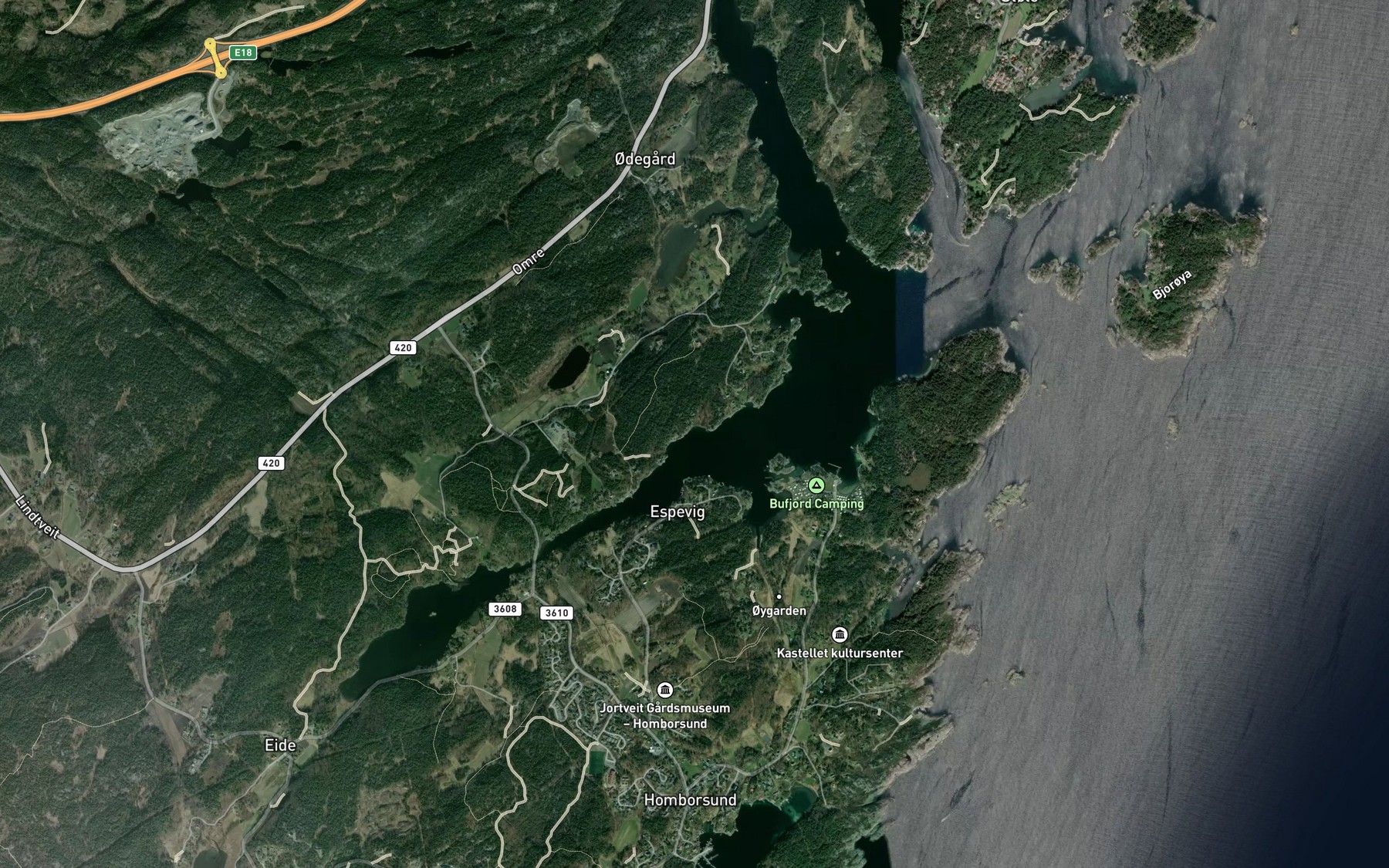 Satellite map of the Movika