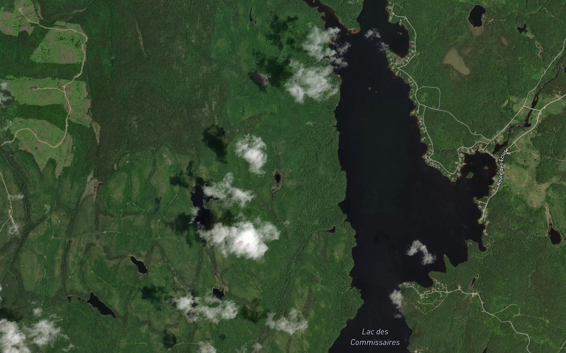 Satellite map of the Lac Thadde