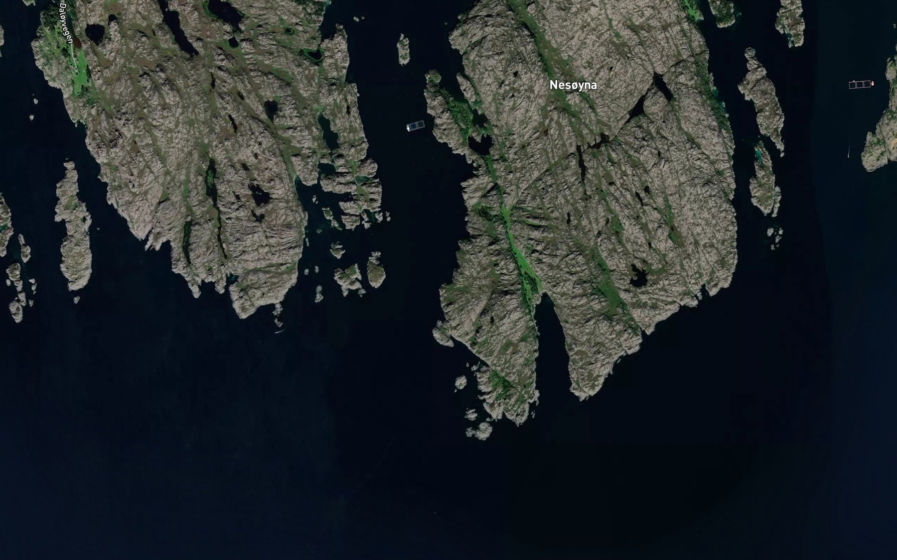Satellite map of the Grovika